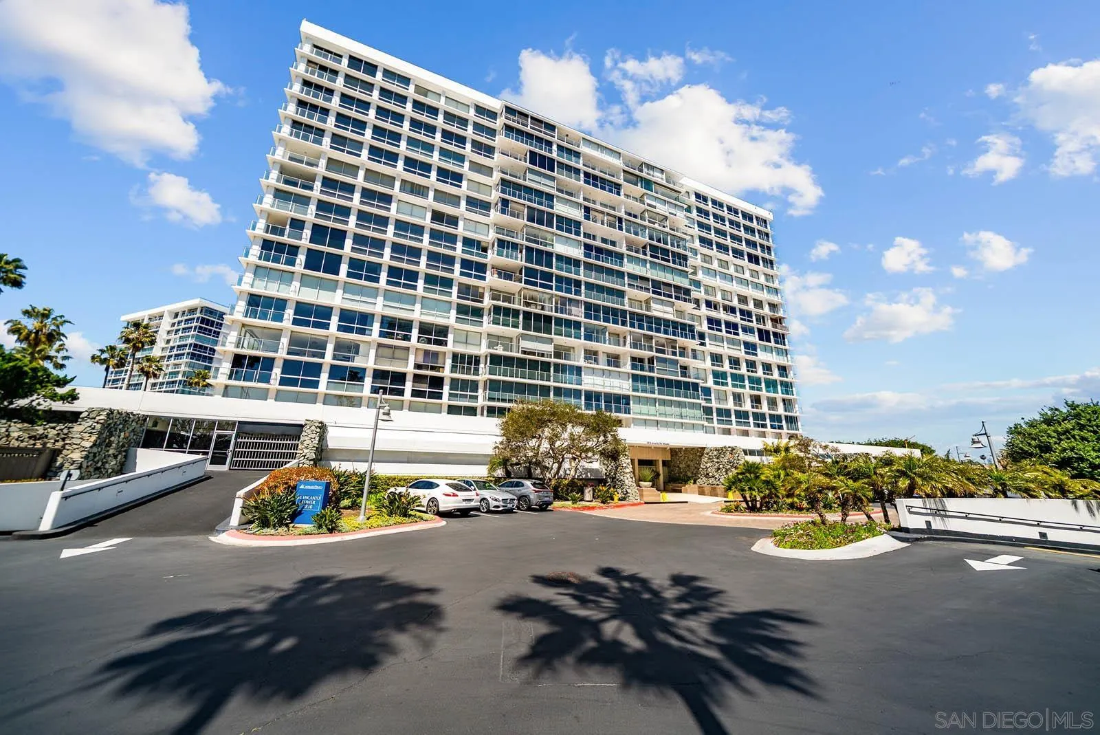 1810 Avenida Del Mundo Unit 408