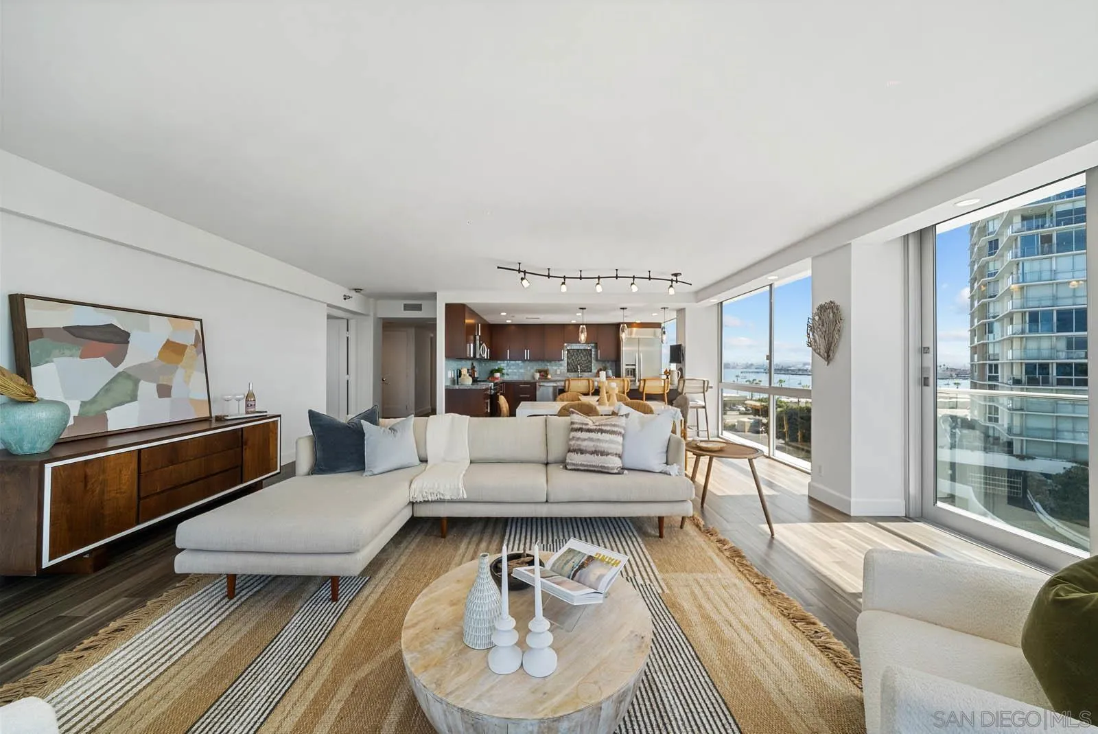 1810 Avenida Del Mundo Unit 408