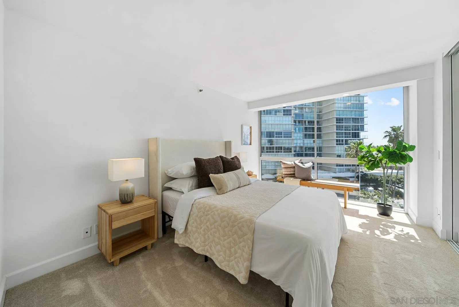 1810 Avenida Del Mundo Unit 408