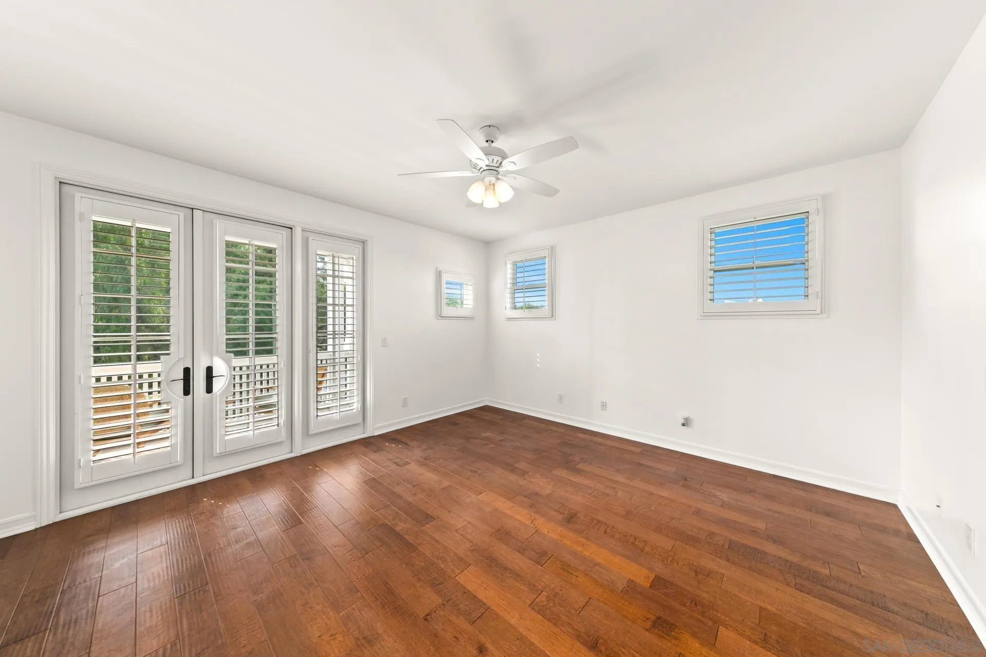 261 G Ave