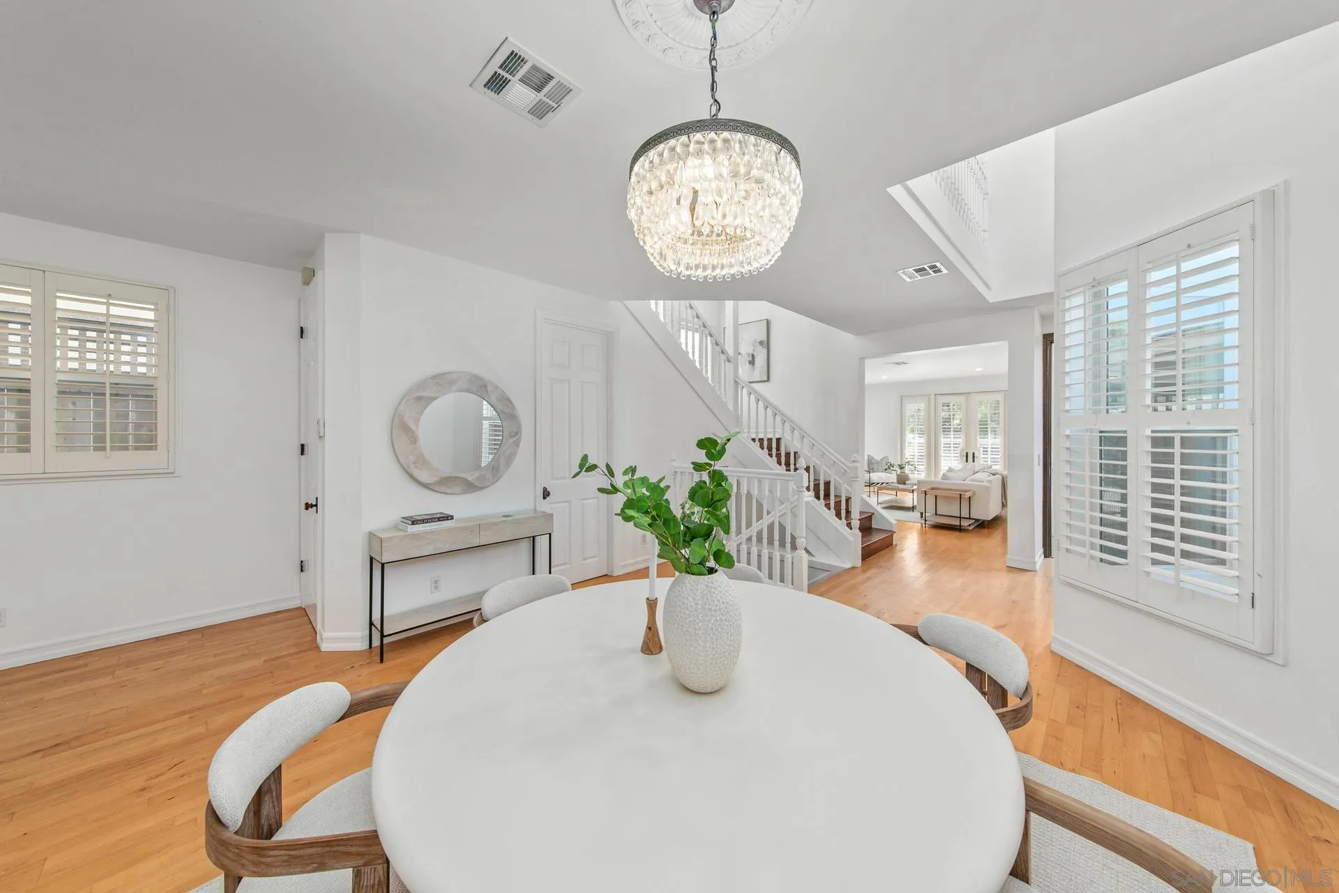 261 G Ave