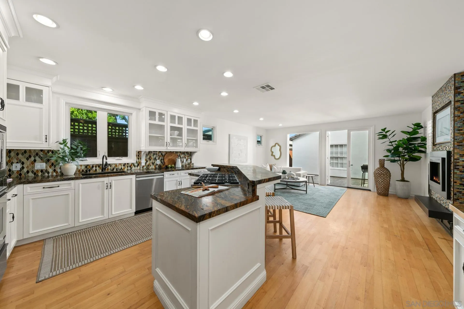 261 G Ave