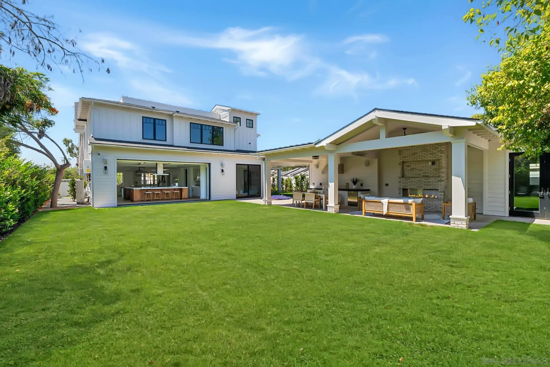 461 Country Club