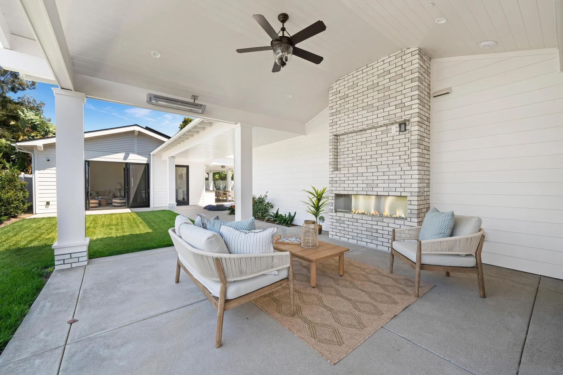 461 Country Club