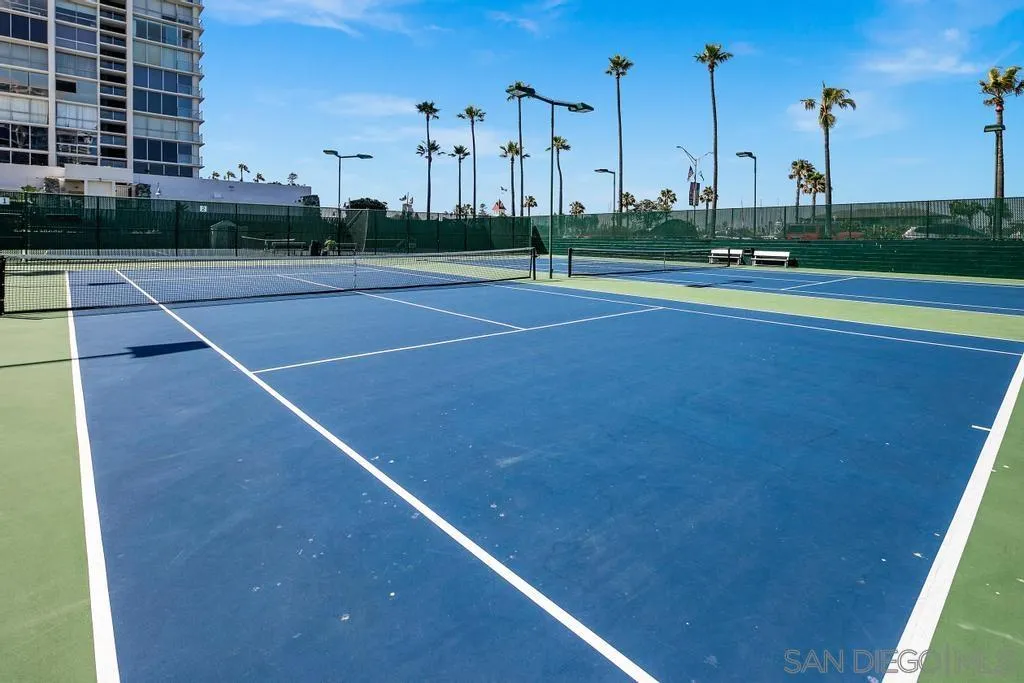 1750 Avenida Del Mundo Unit 504