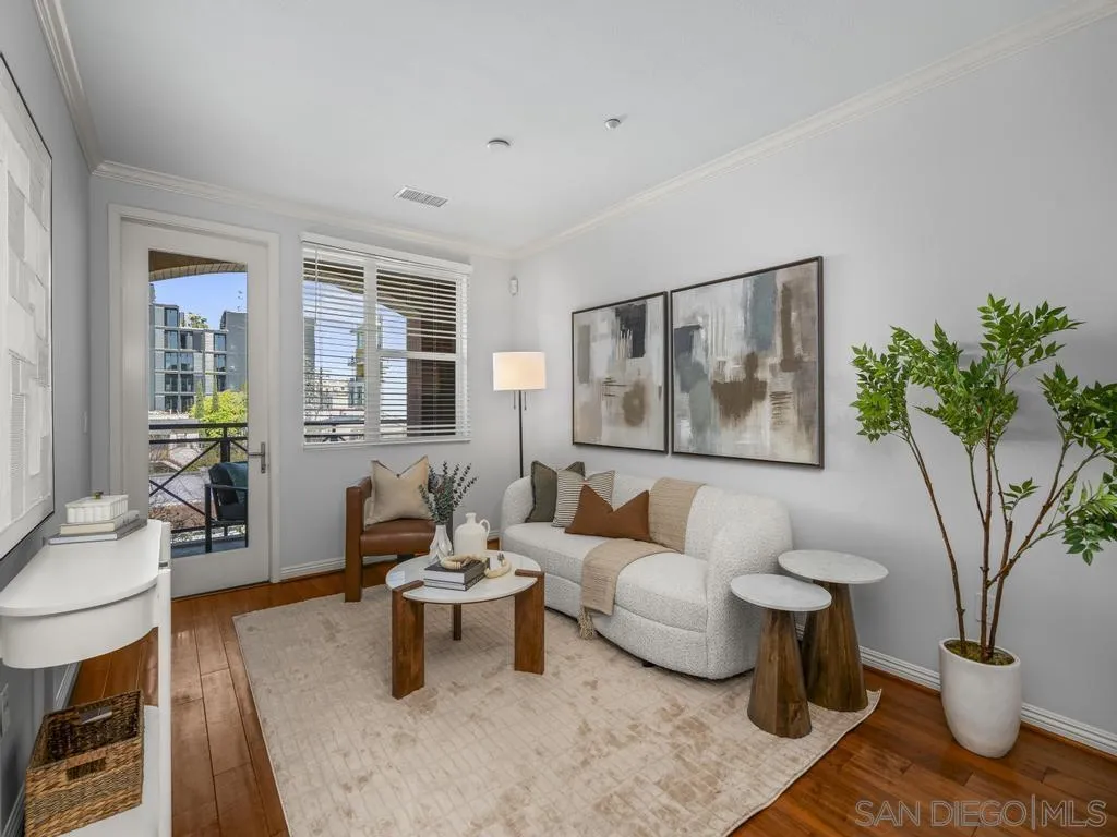 3687 4th Ave Unit 313