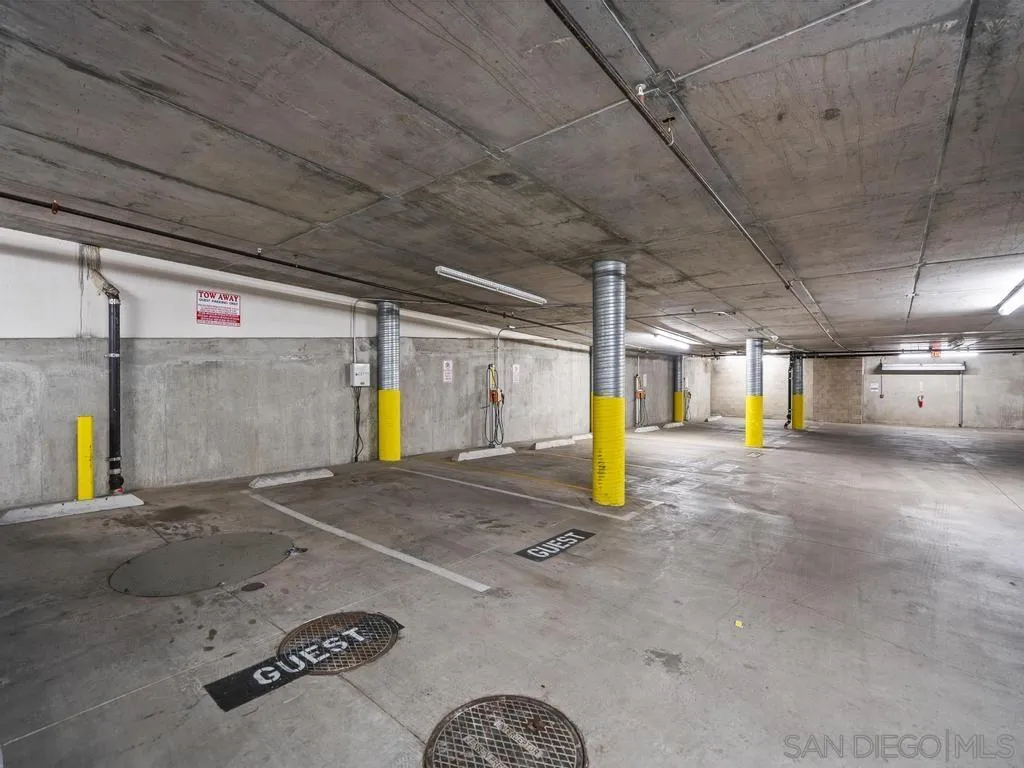 3687 4th Ave Unit 313