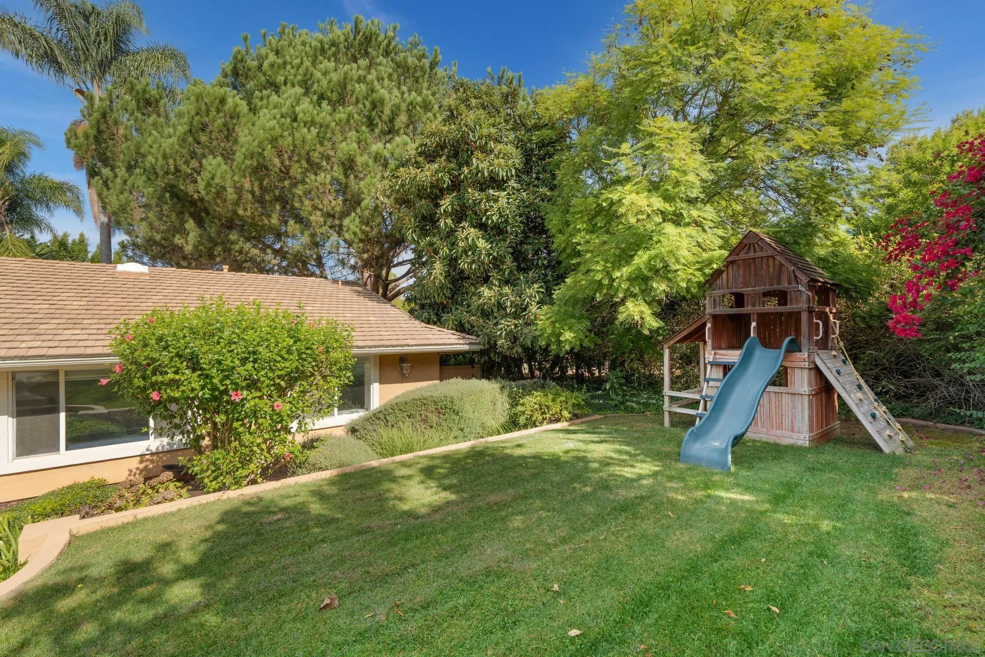 13678 Orchard Gate