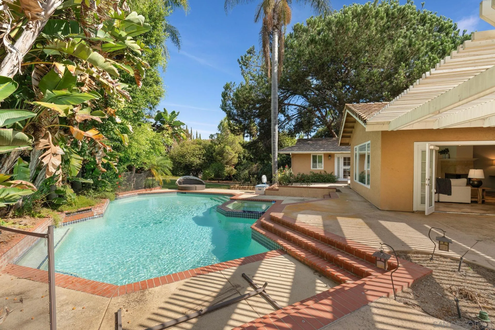 13678 Orchard Gate