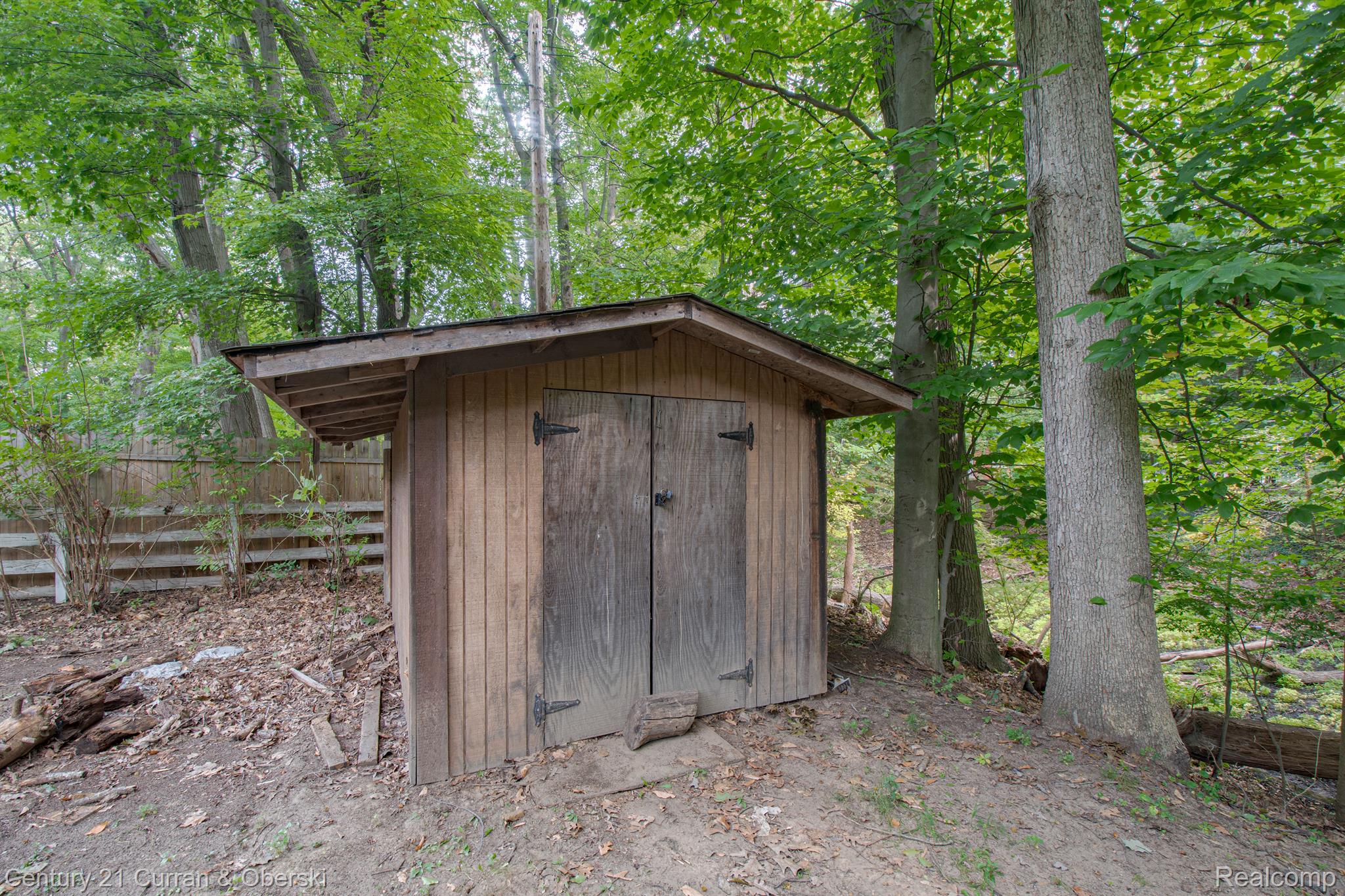 23600 OAK GLEN Drive