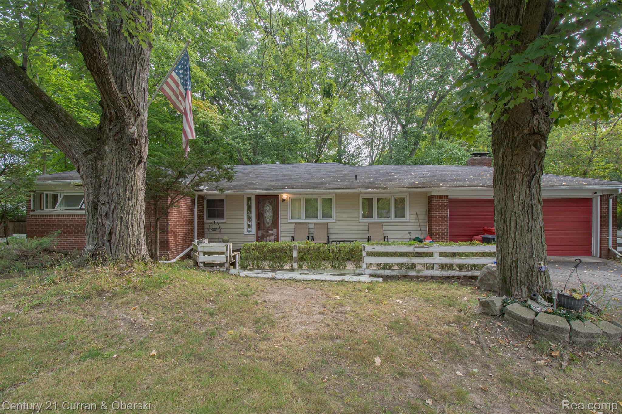 23600 OAK GLEN Drive