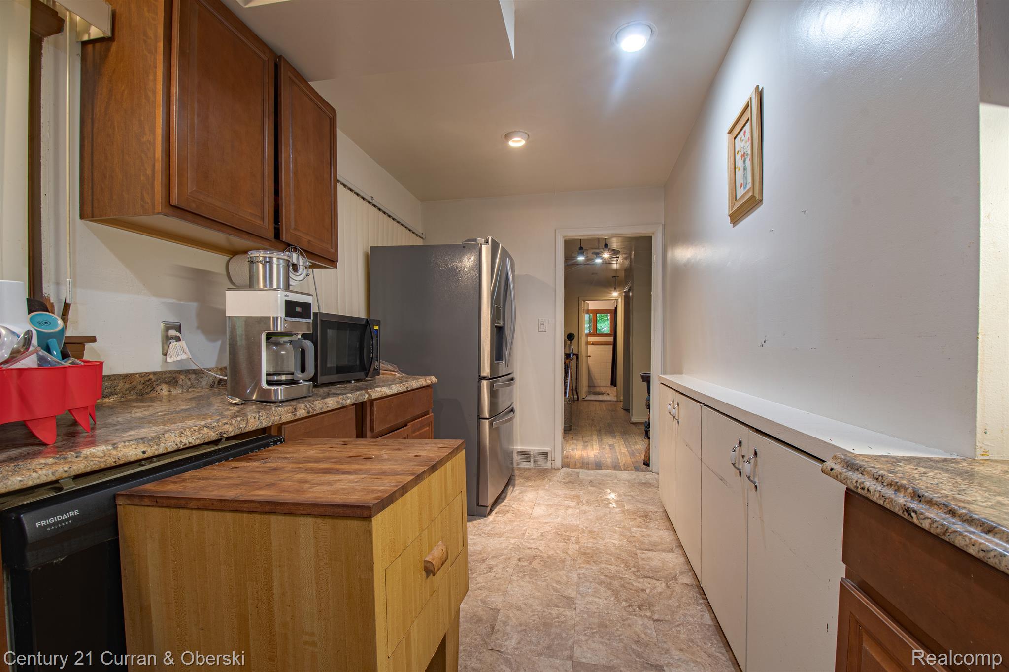 23600 OAK GLEN Drive