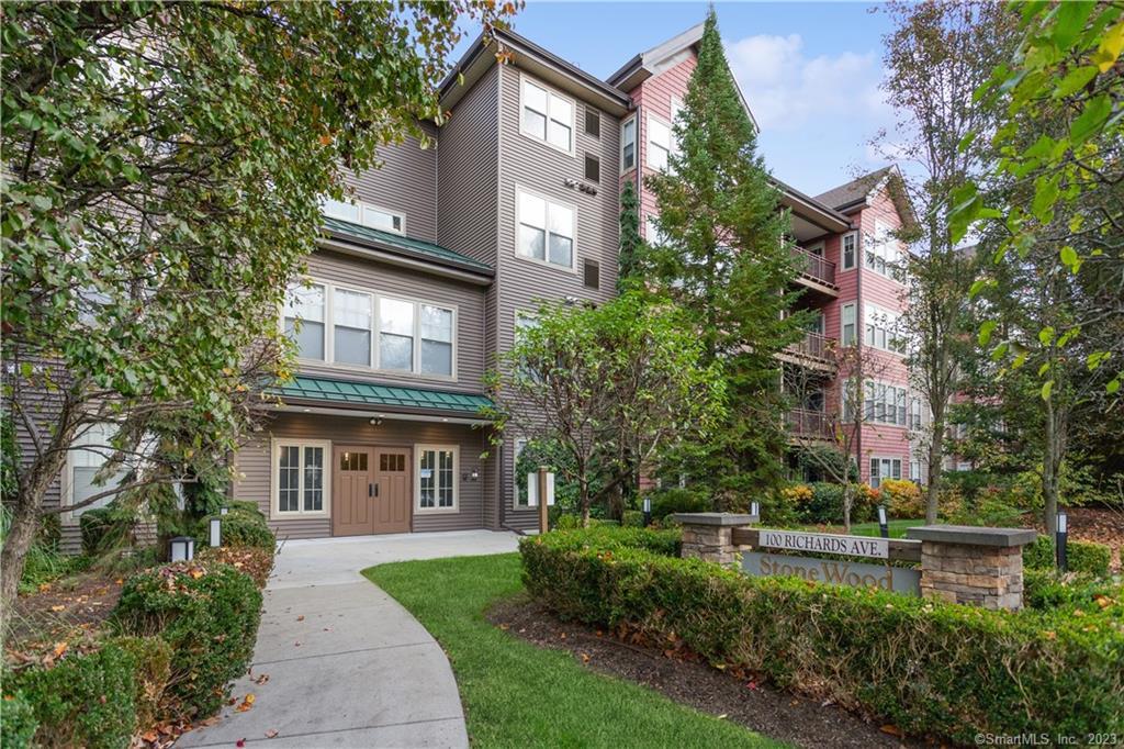 100 Richards Avenue 110