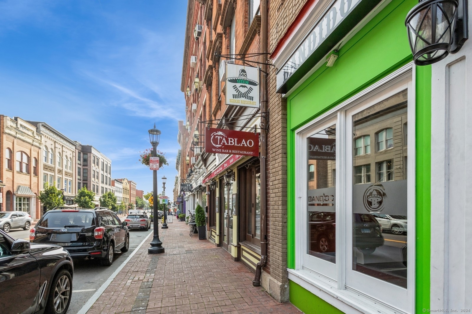 131 Washington Street APT 404