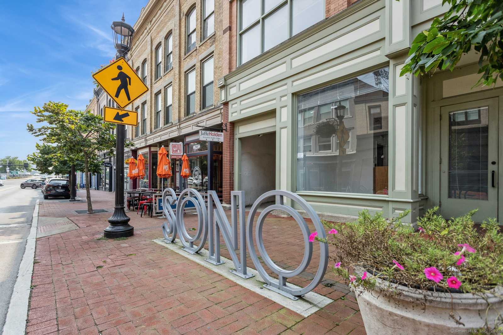131 Washington Street APT 404