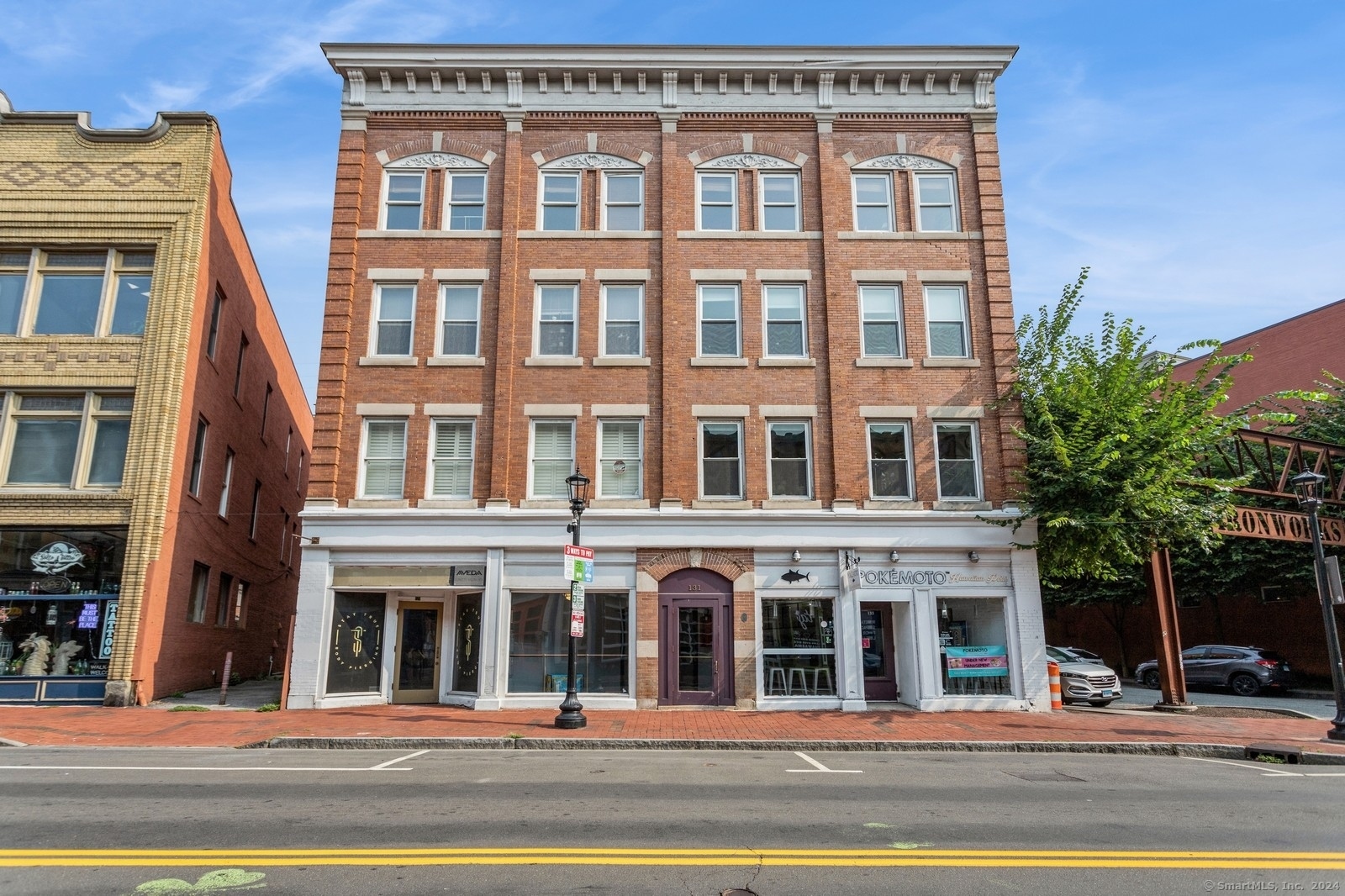 131 Washington Street APT 404