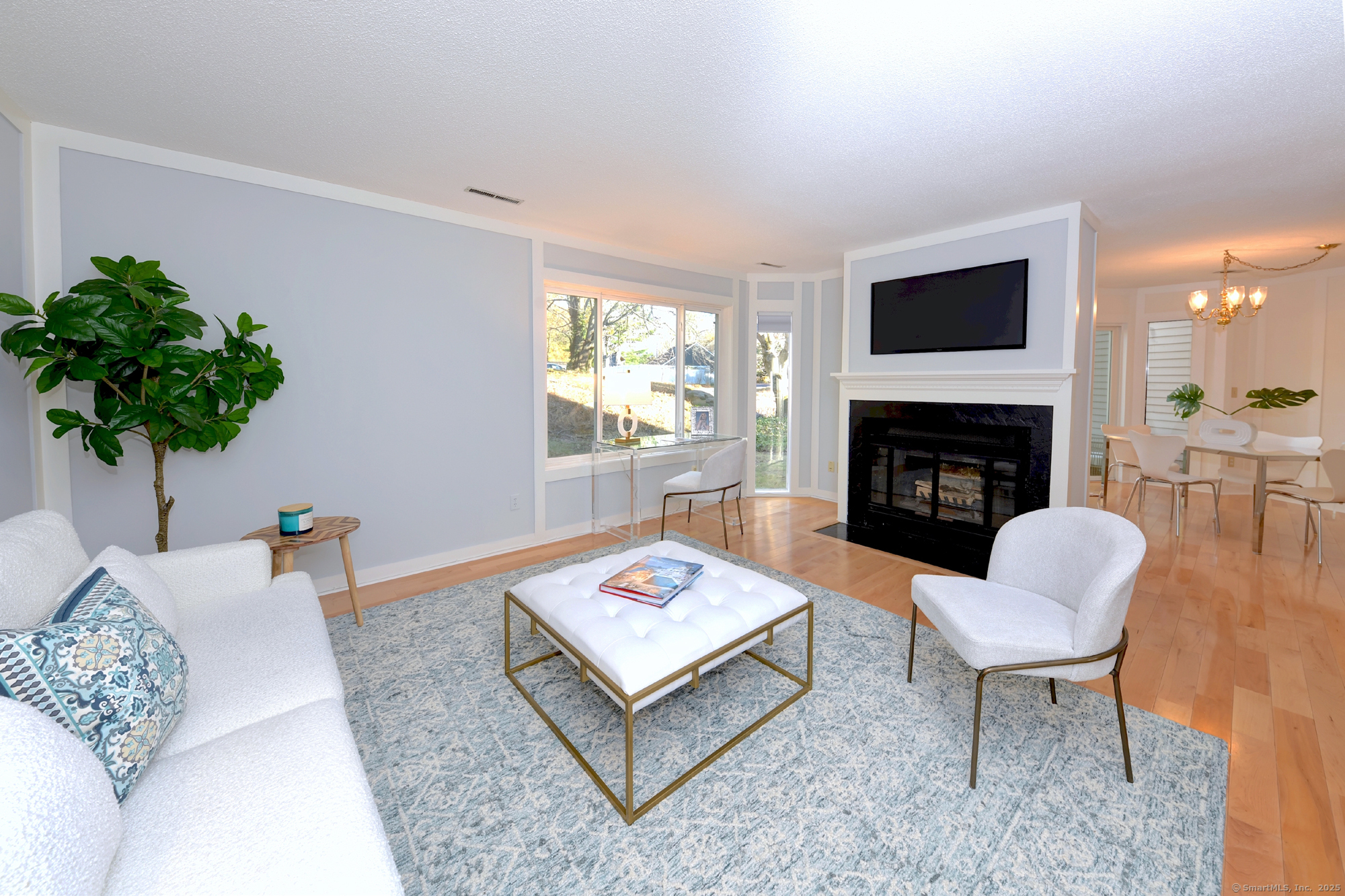 12 Strathmore Lane 12