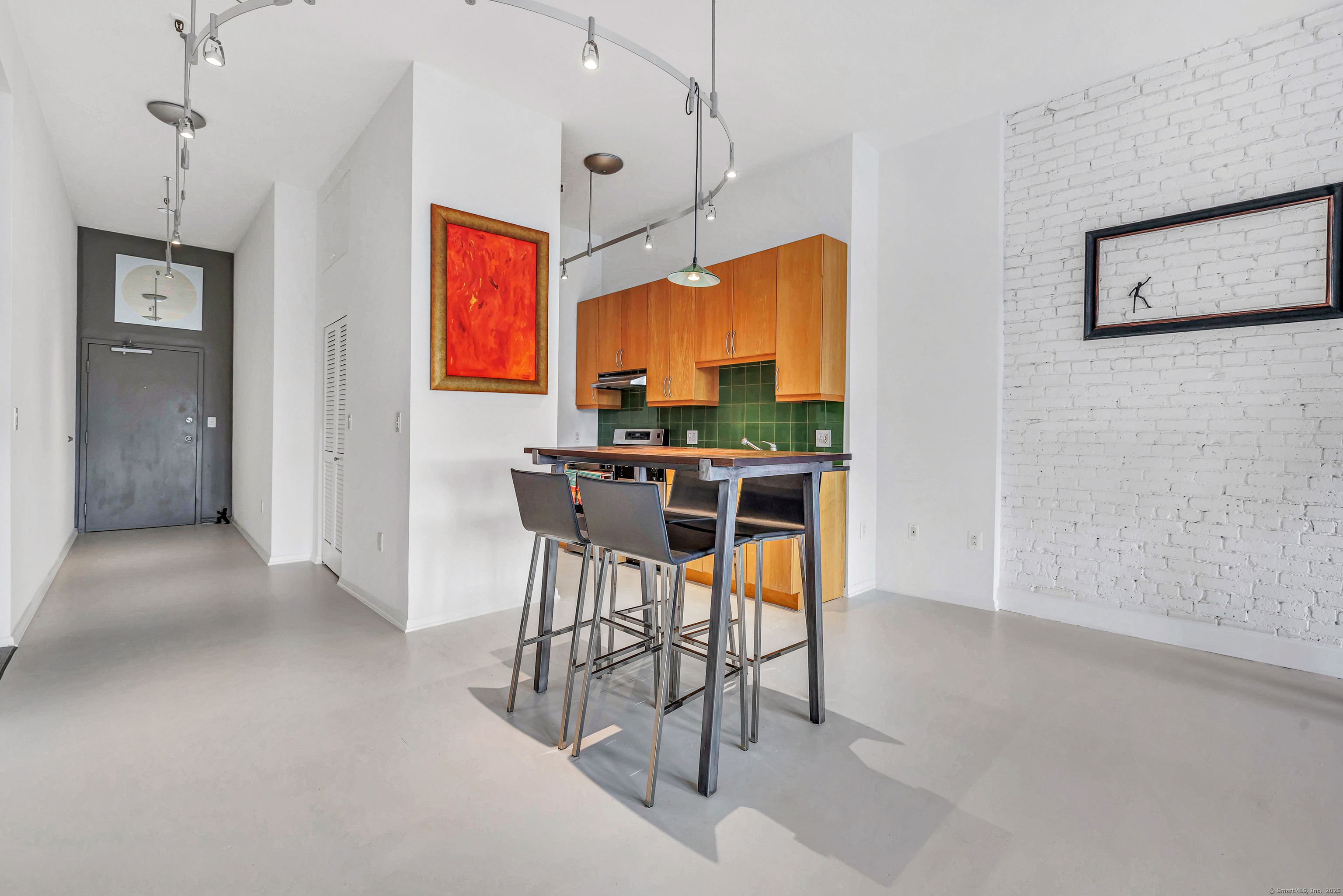 32 Haviland Street 210