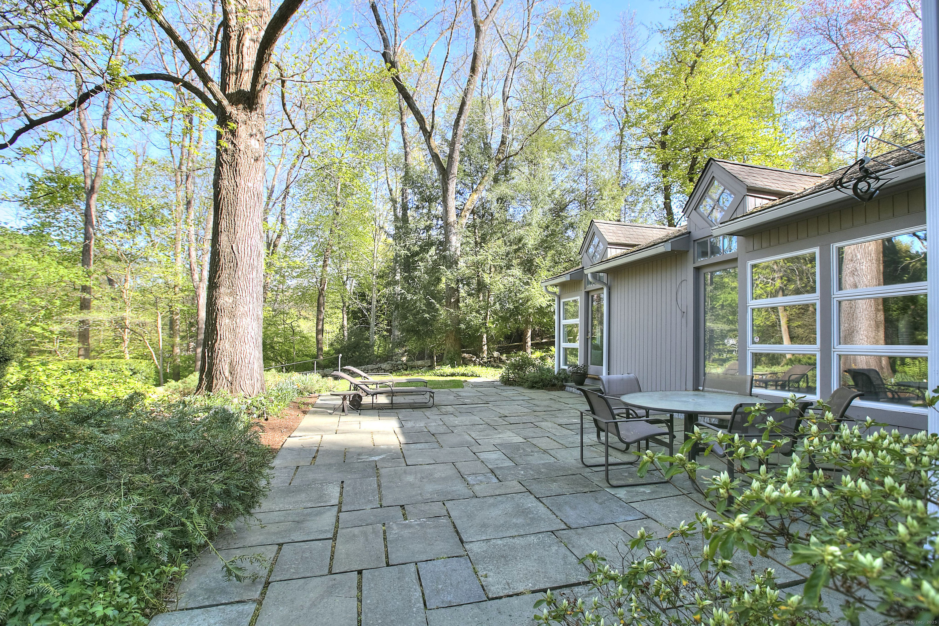 18 Stoneboat Road