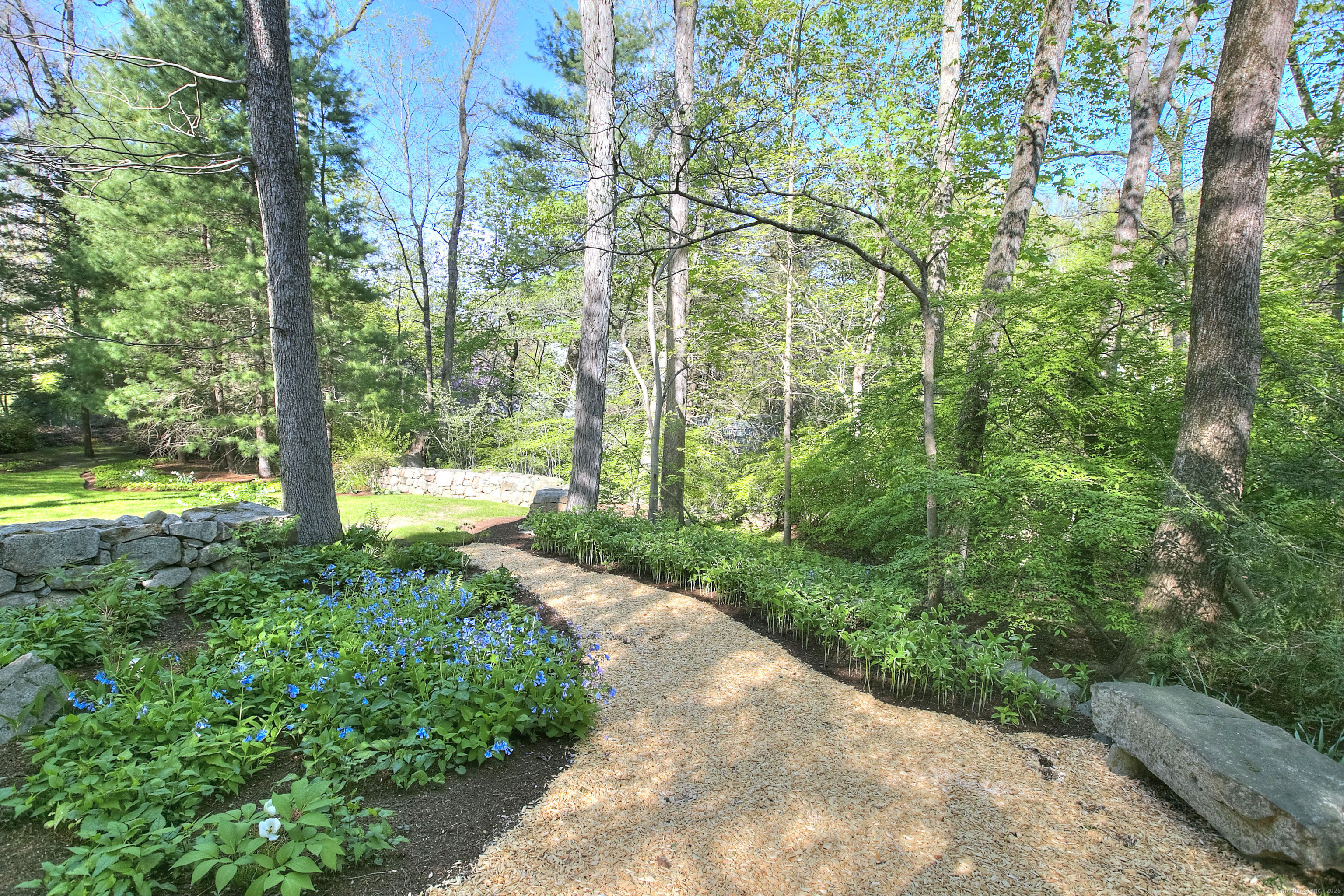 18 Stoneboat Road