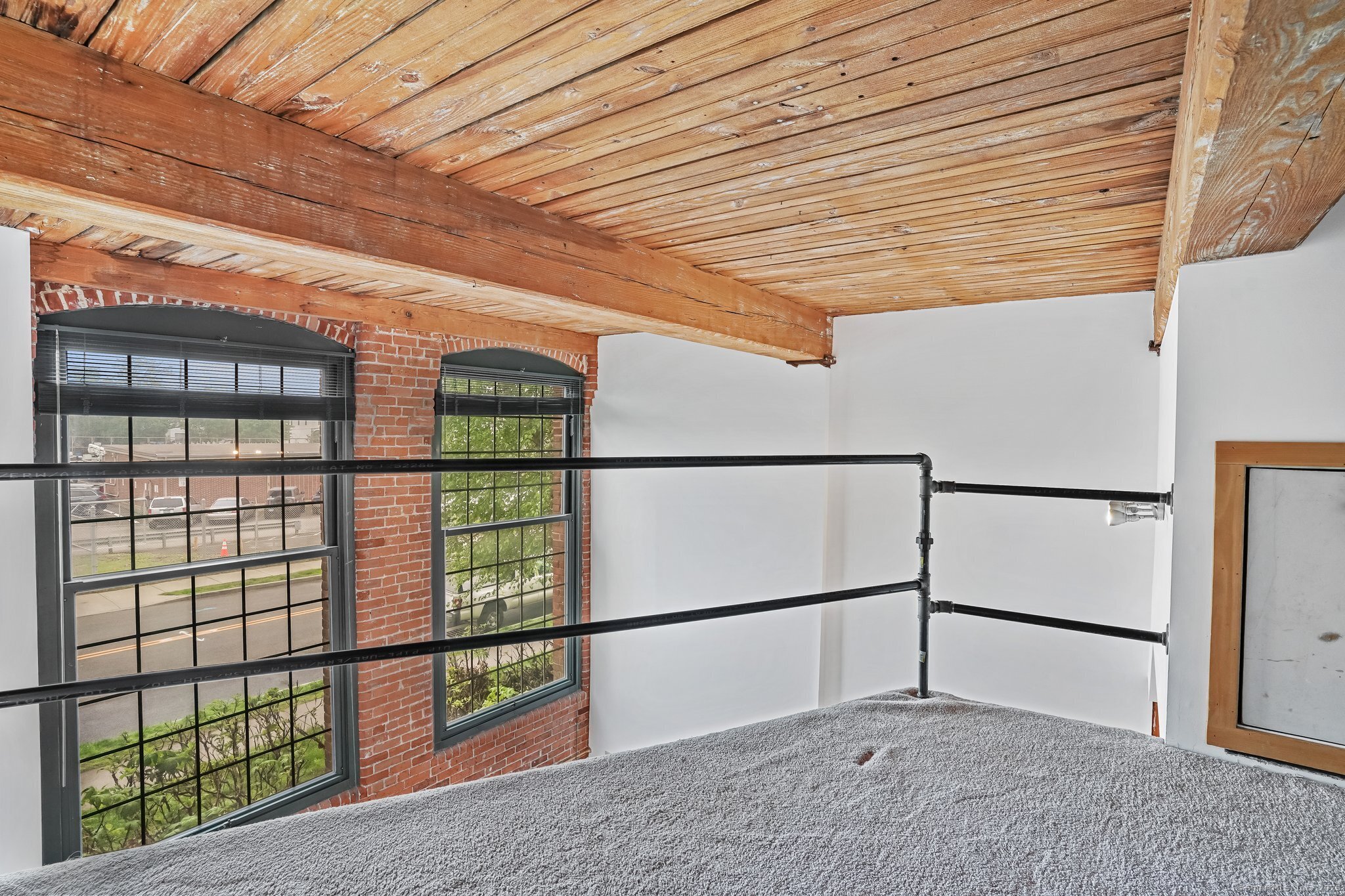 25 Grand Street APT 102