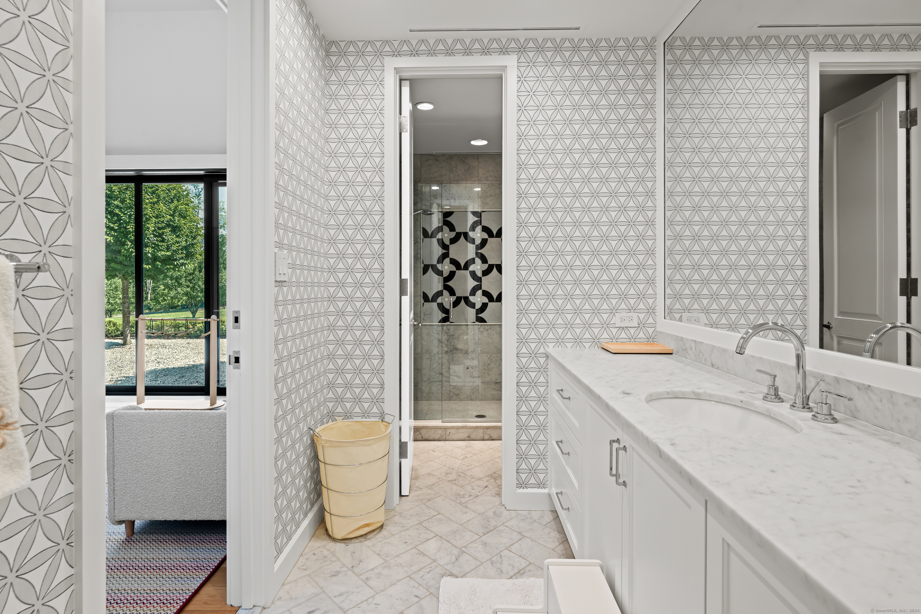 4900 Congress Street