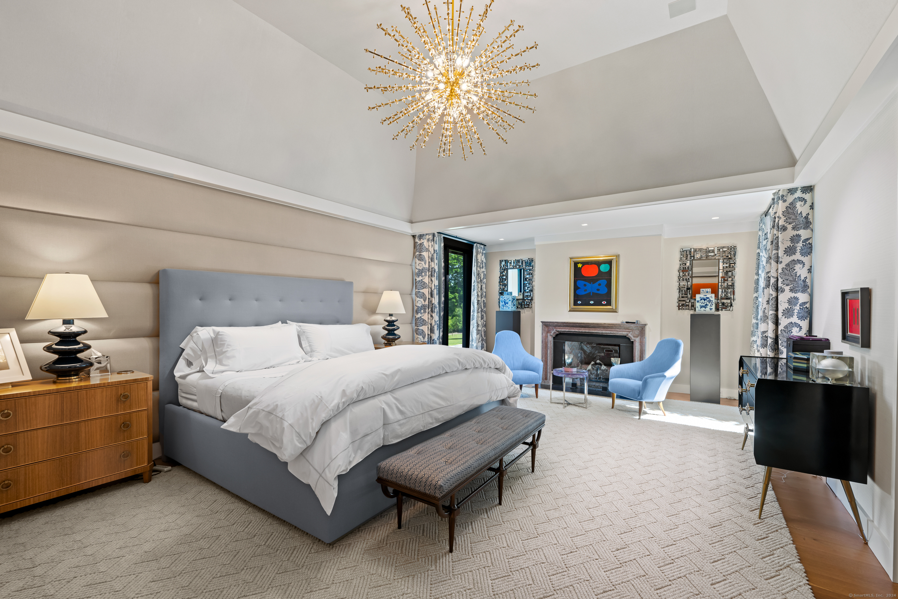 4900 Congress Street