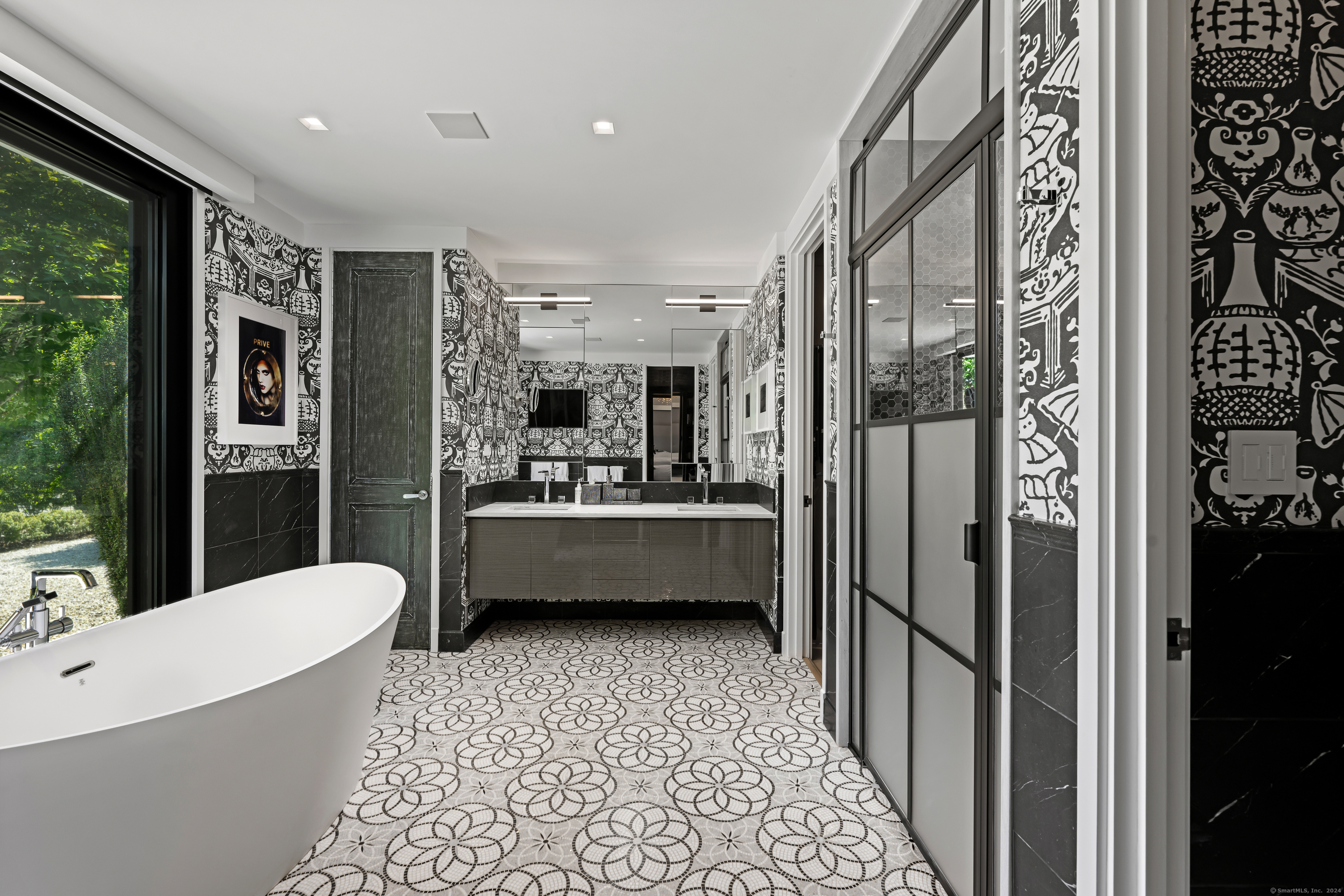 4900 Congress Street