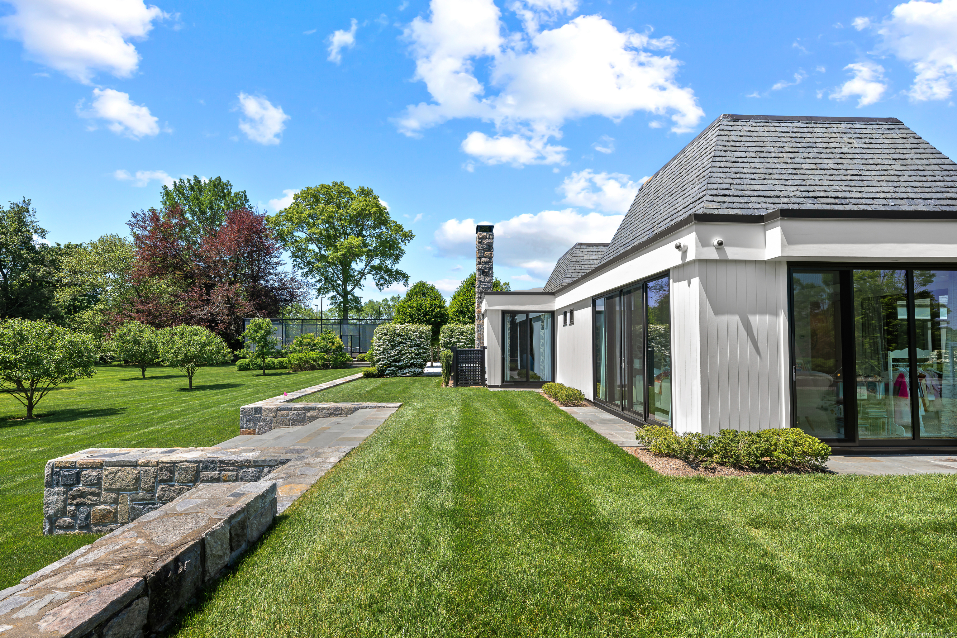 4900 Congress Street