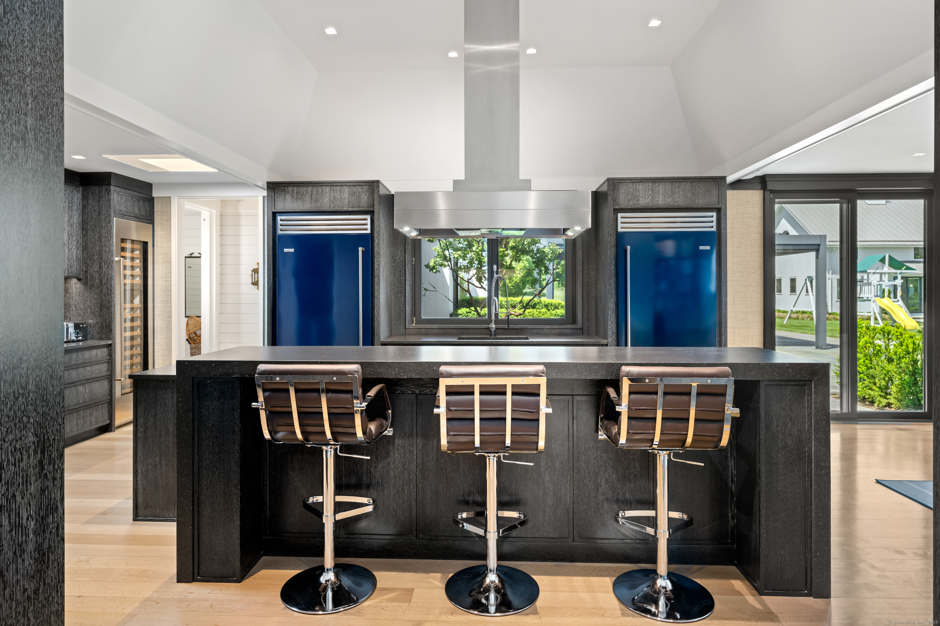 4800 Congress Street