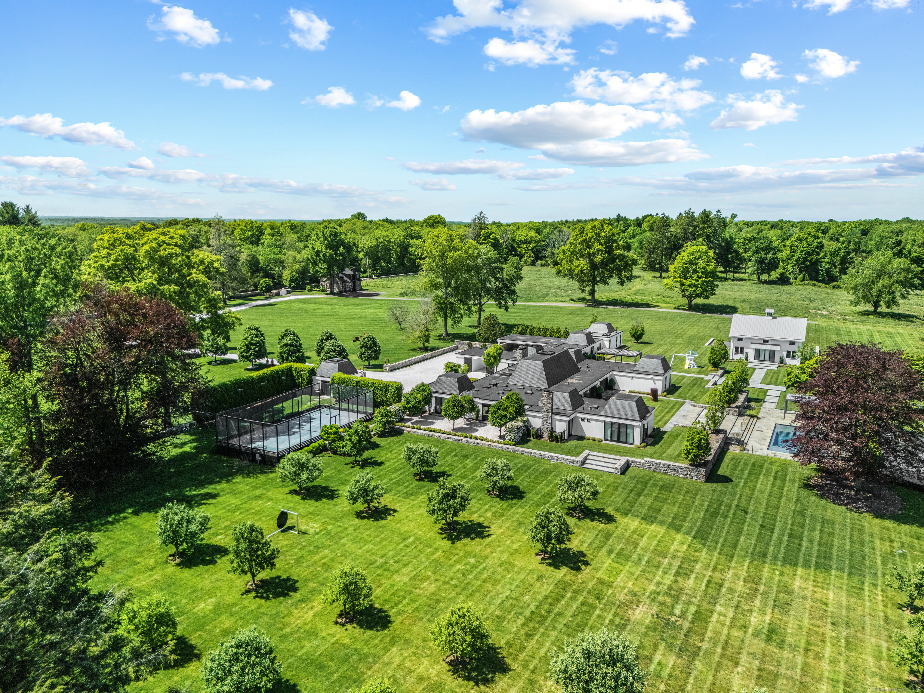 4800 Congress Street