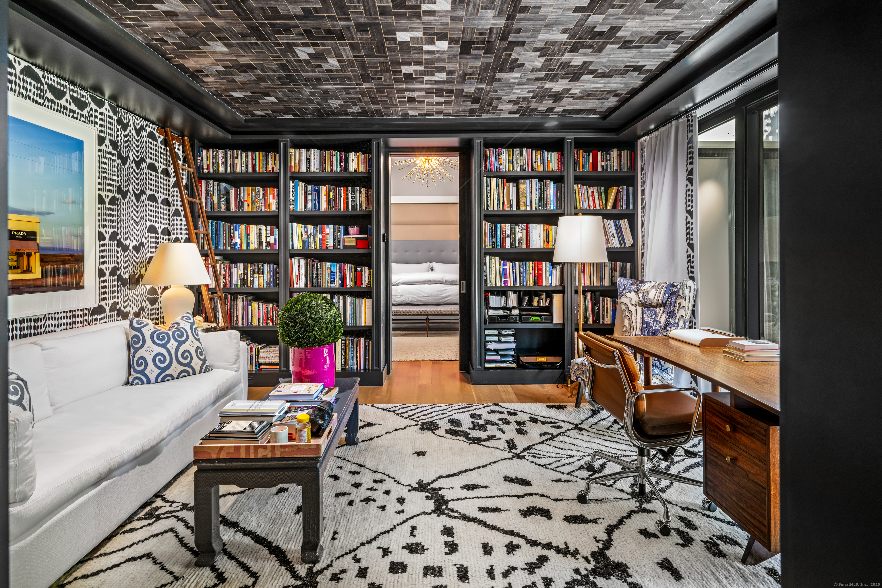 4800 Congress Street