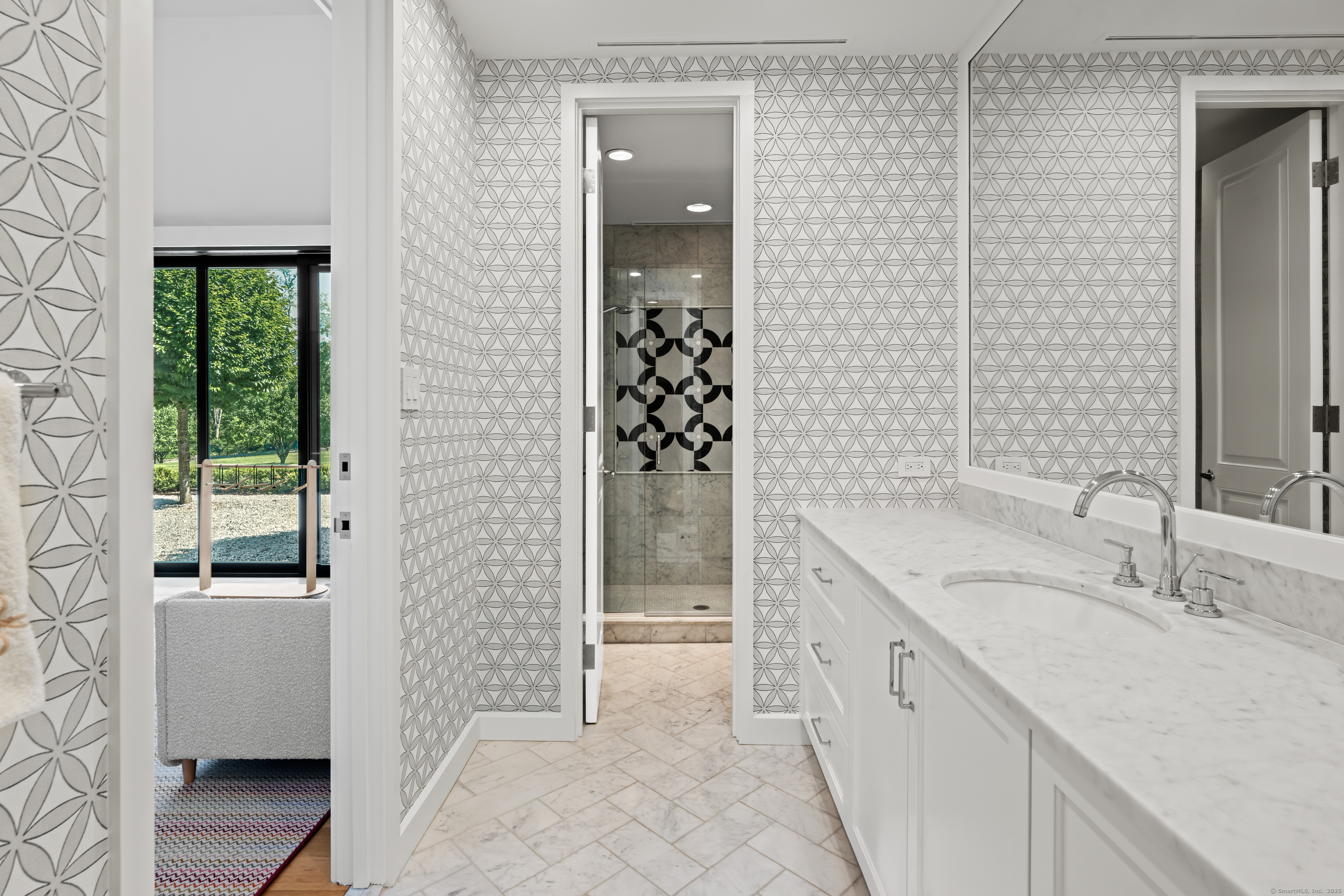 4800 Congress Street