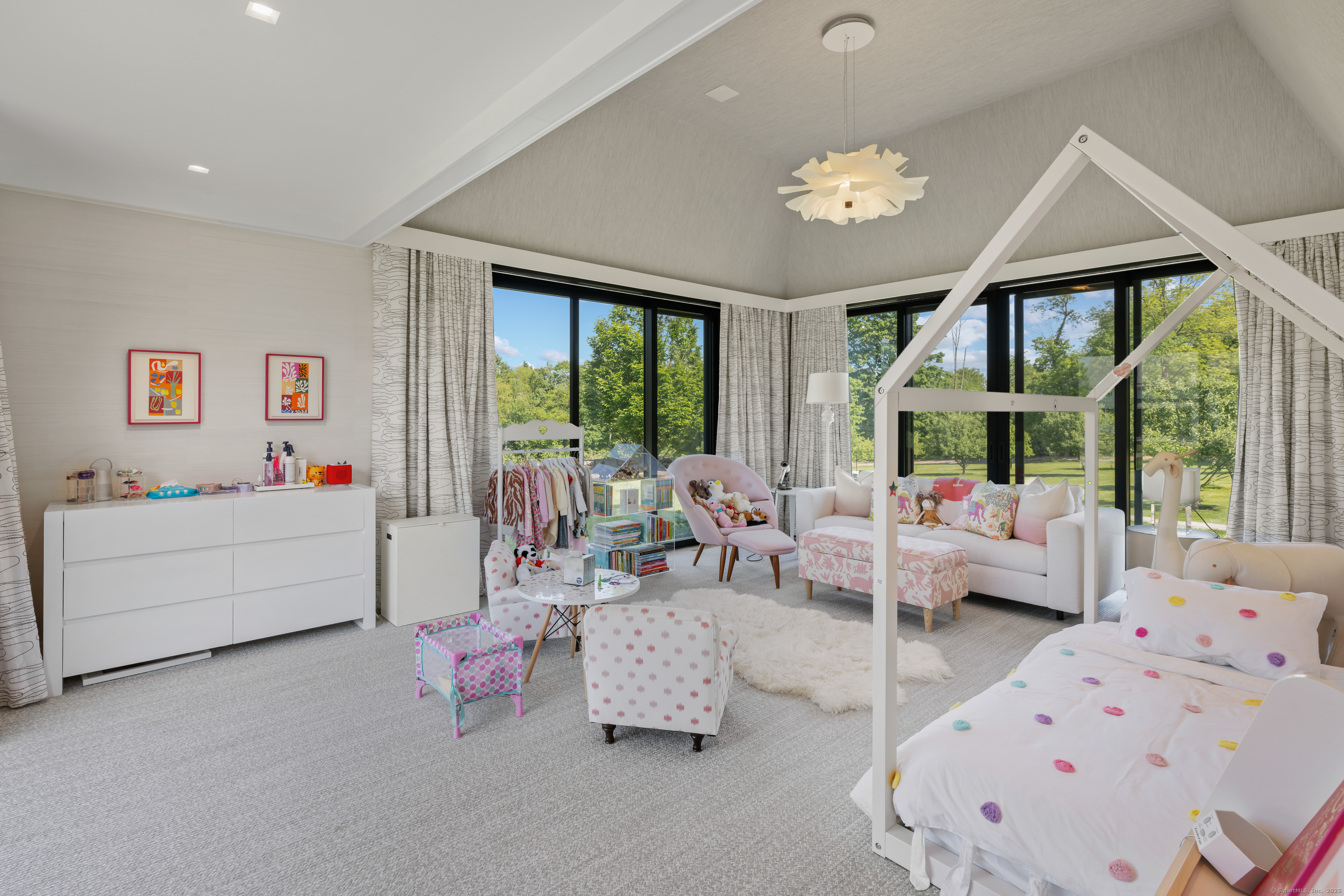 4800 Congress Street