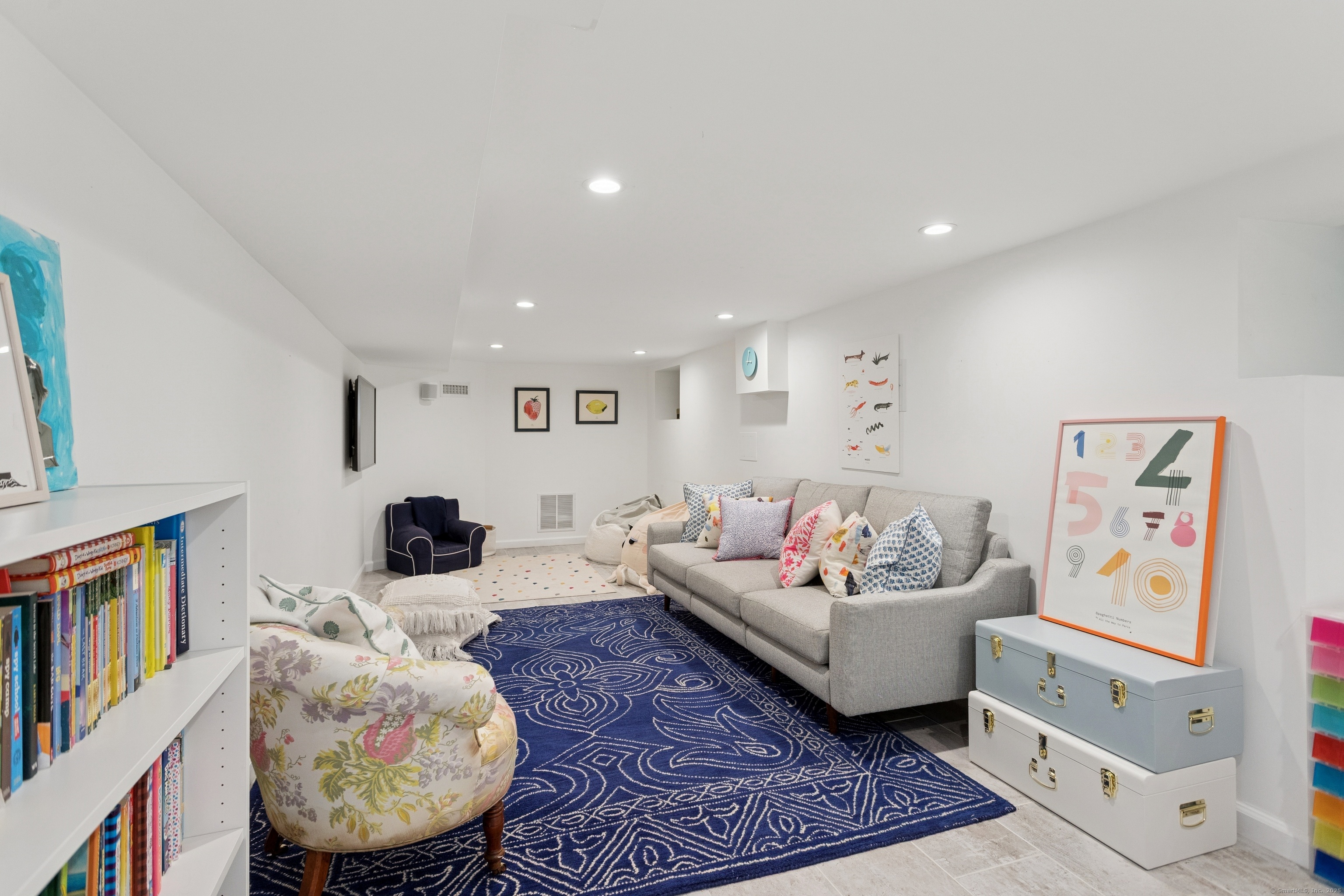 18 Sherwood Drive