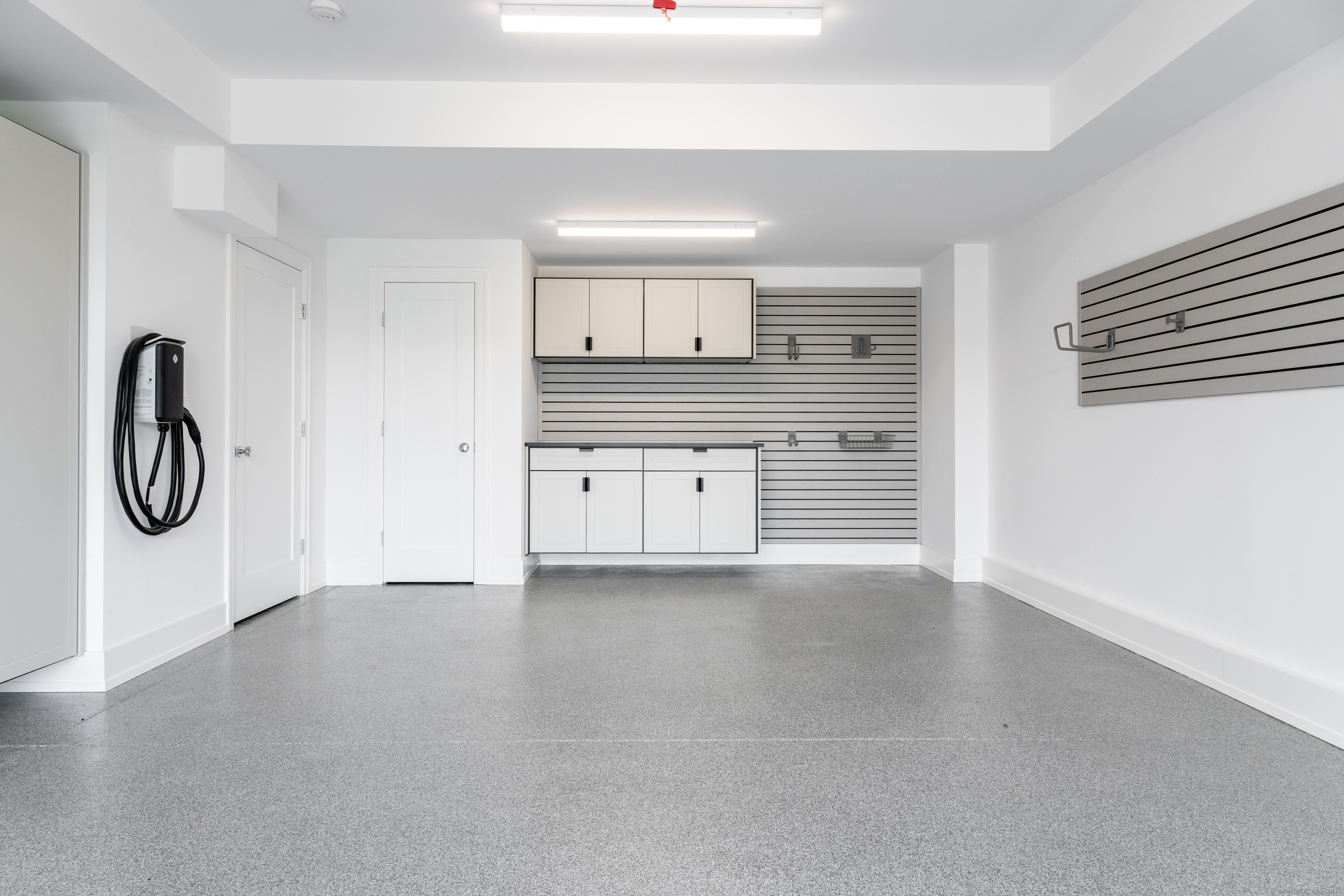 785 Post Road East 203