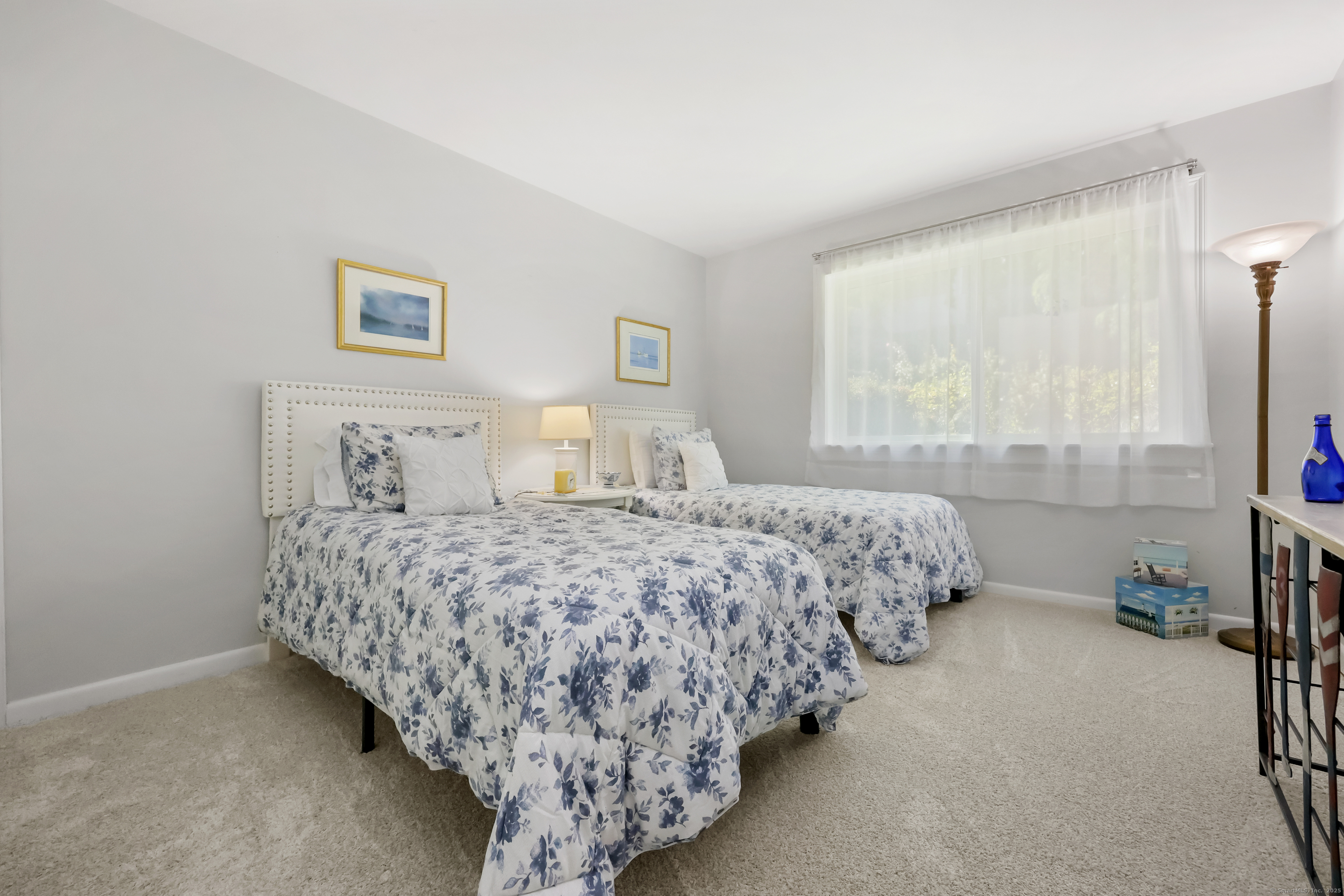 61 Hills Lane 61