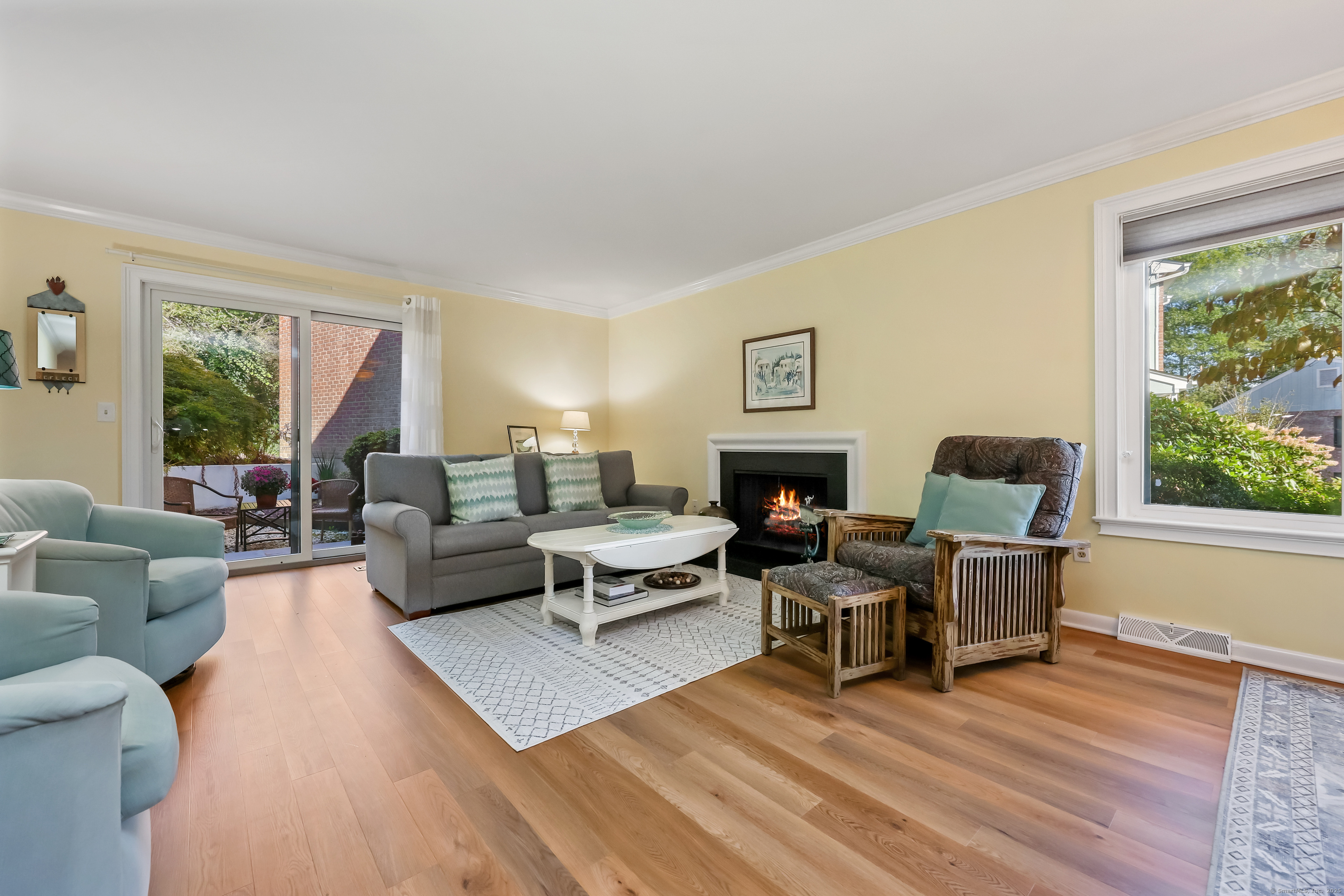 61 Hills Lane 61