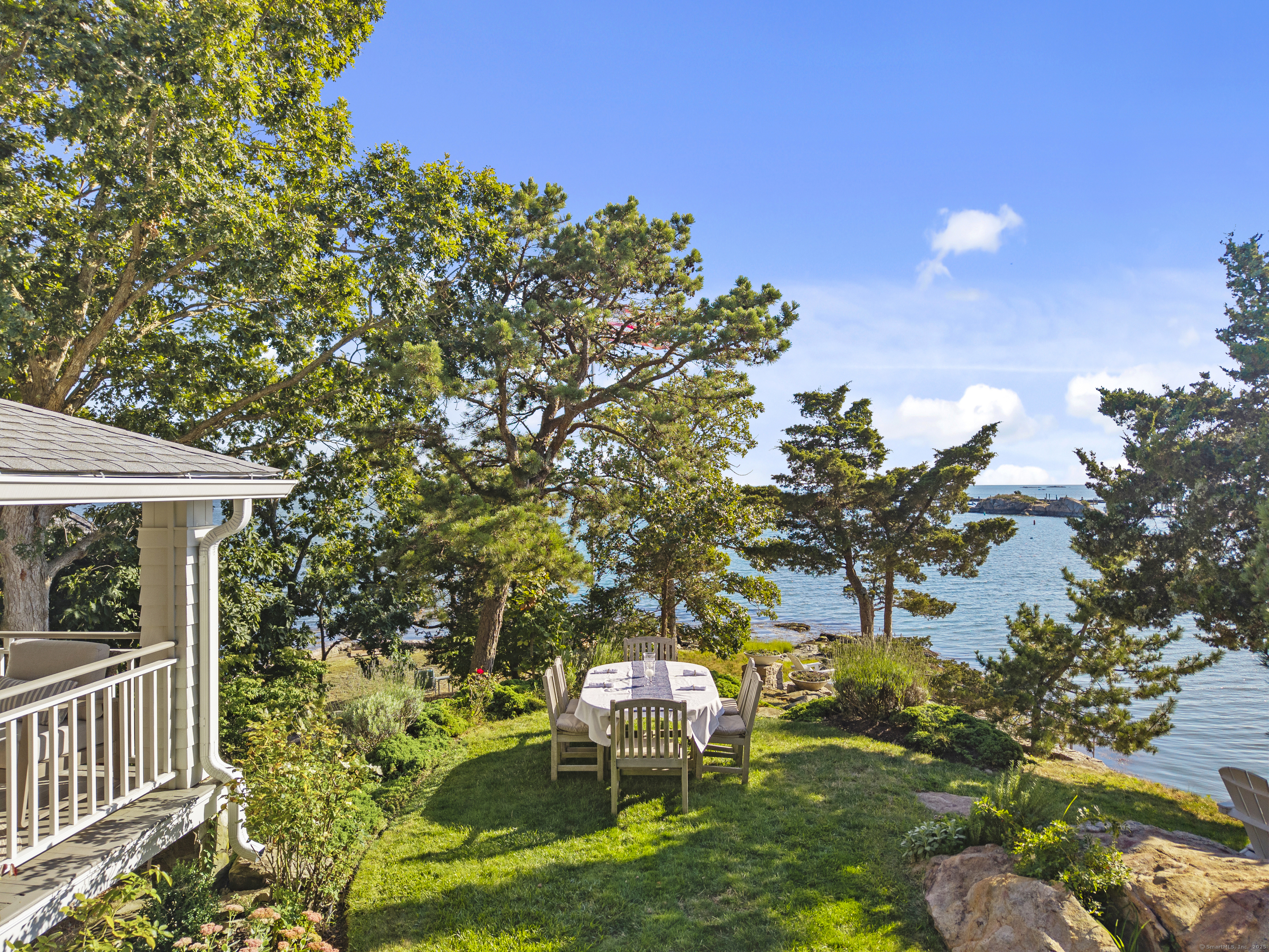 33 Thimble Farms Road
