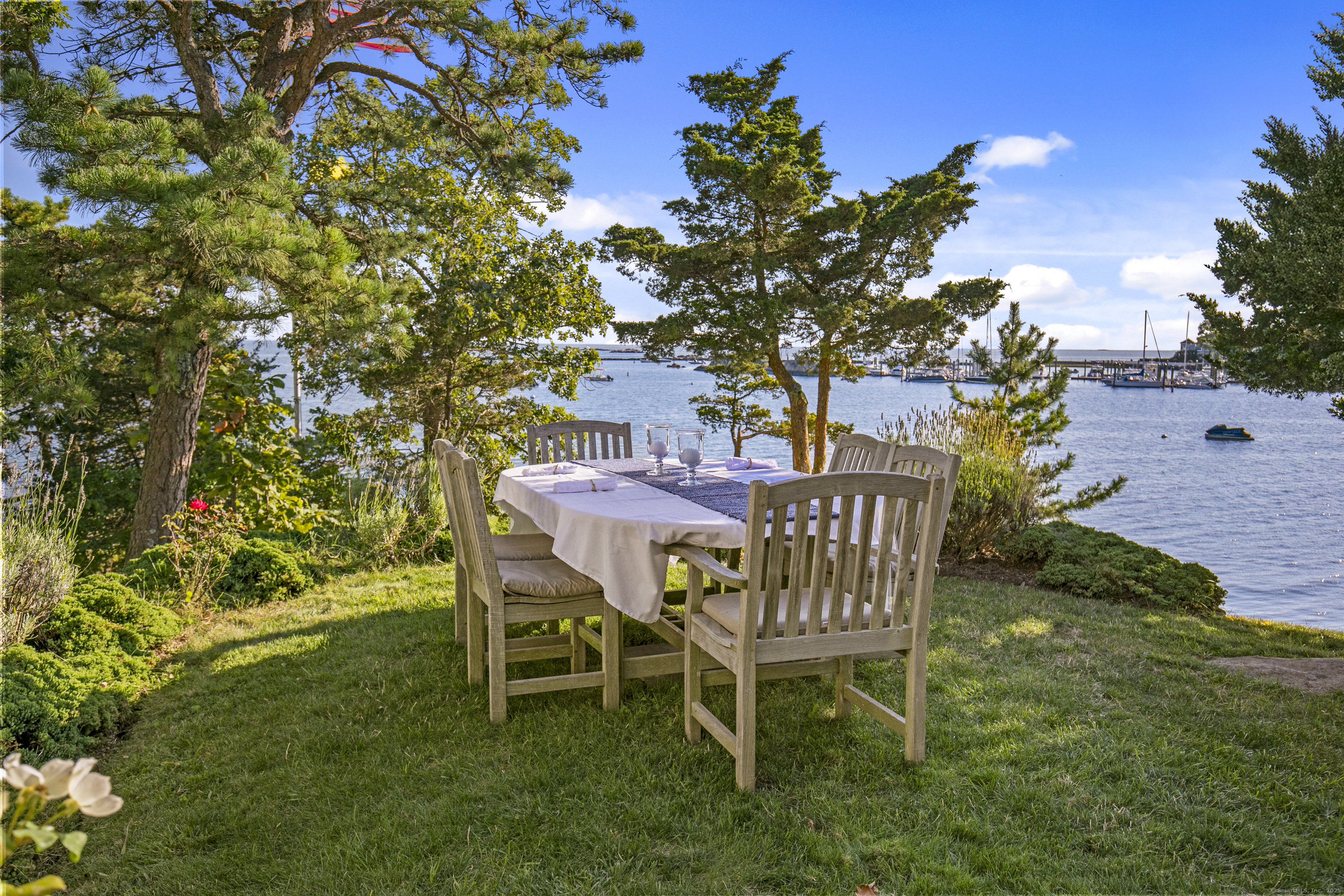 33 Thimble Farms Road