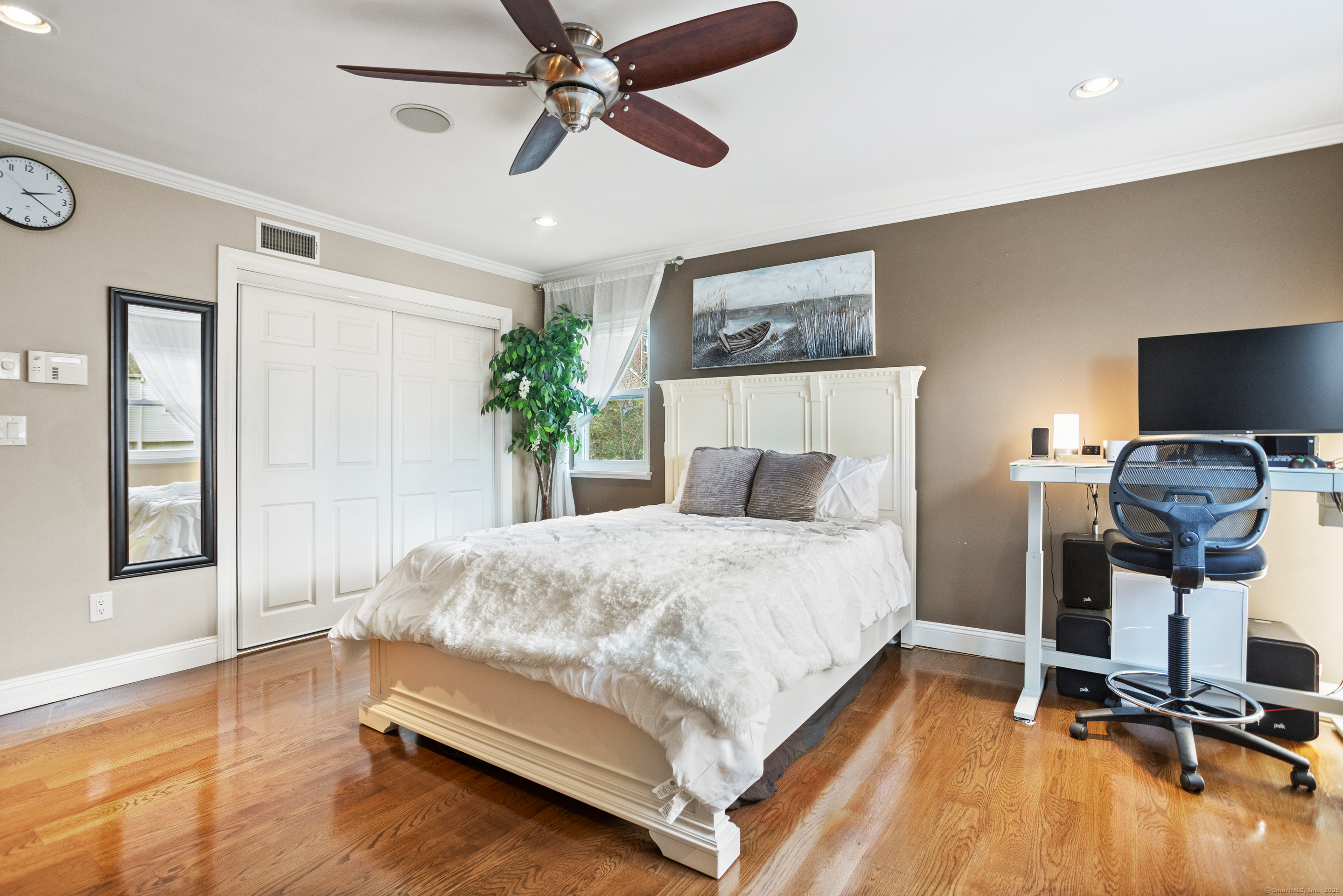 29 Van Buren Avenue APT I9