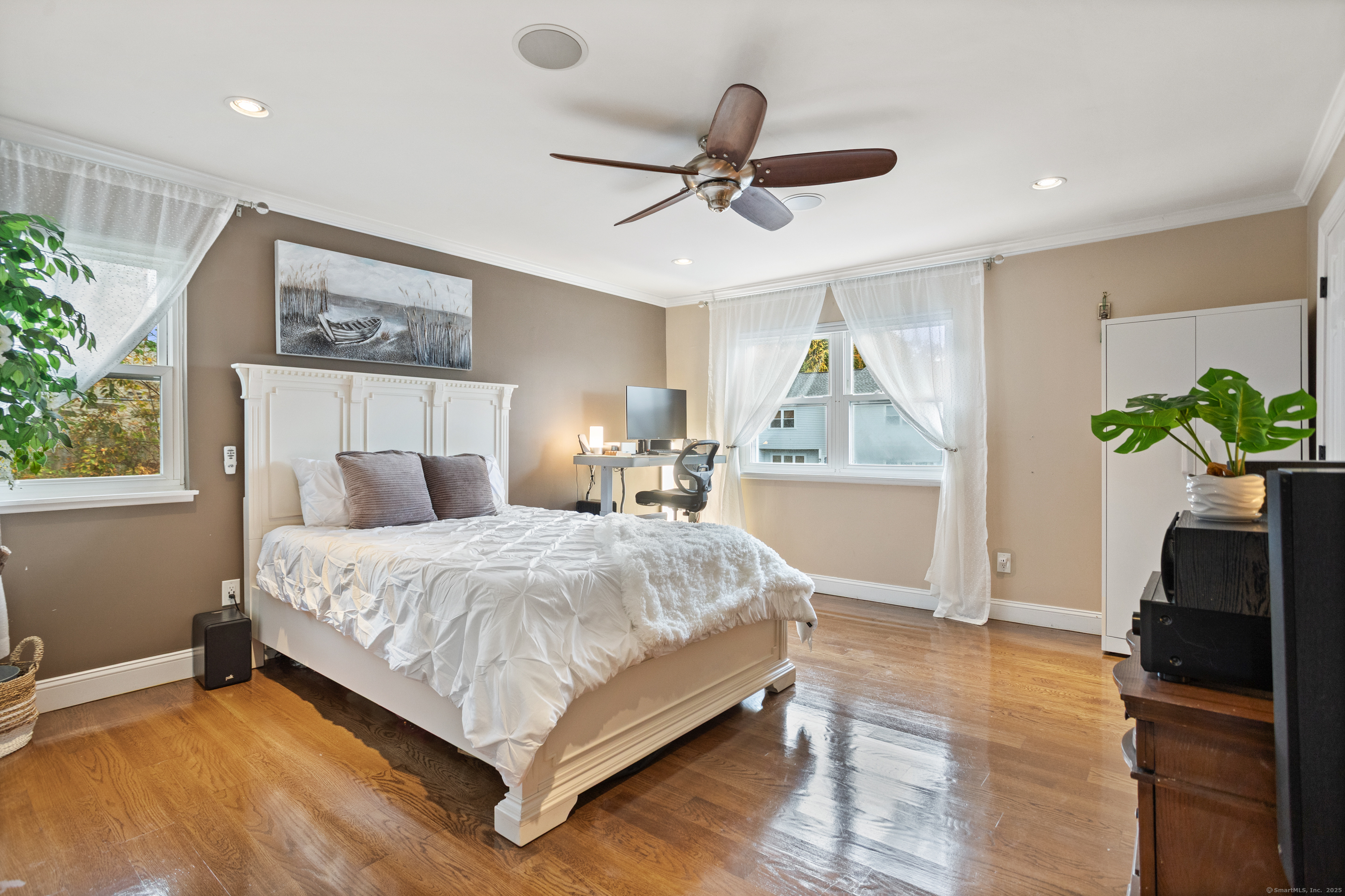 29 Van Buren Avenue APT I9