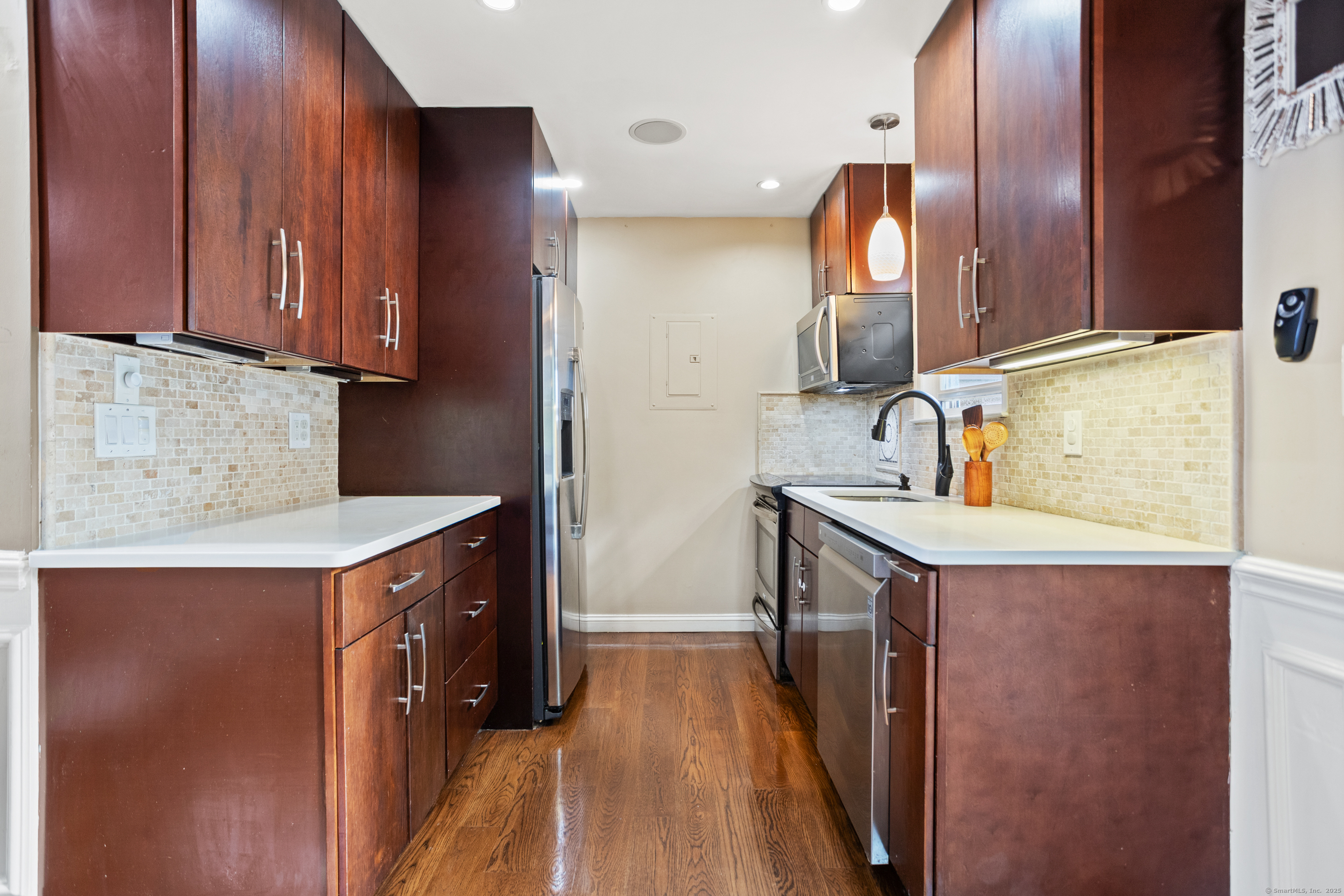 29 Van Buren Avenue APT I9