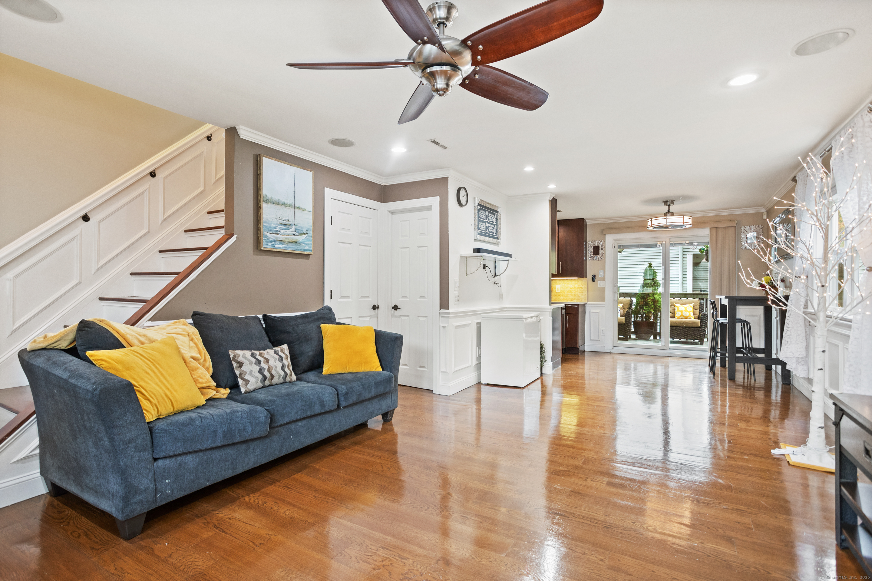 29 Van Buren Avenue APT I9