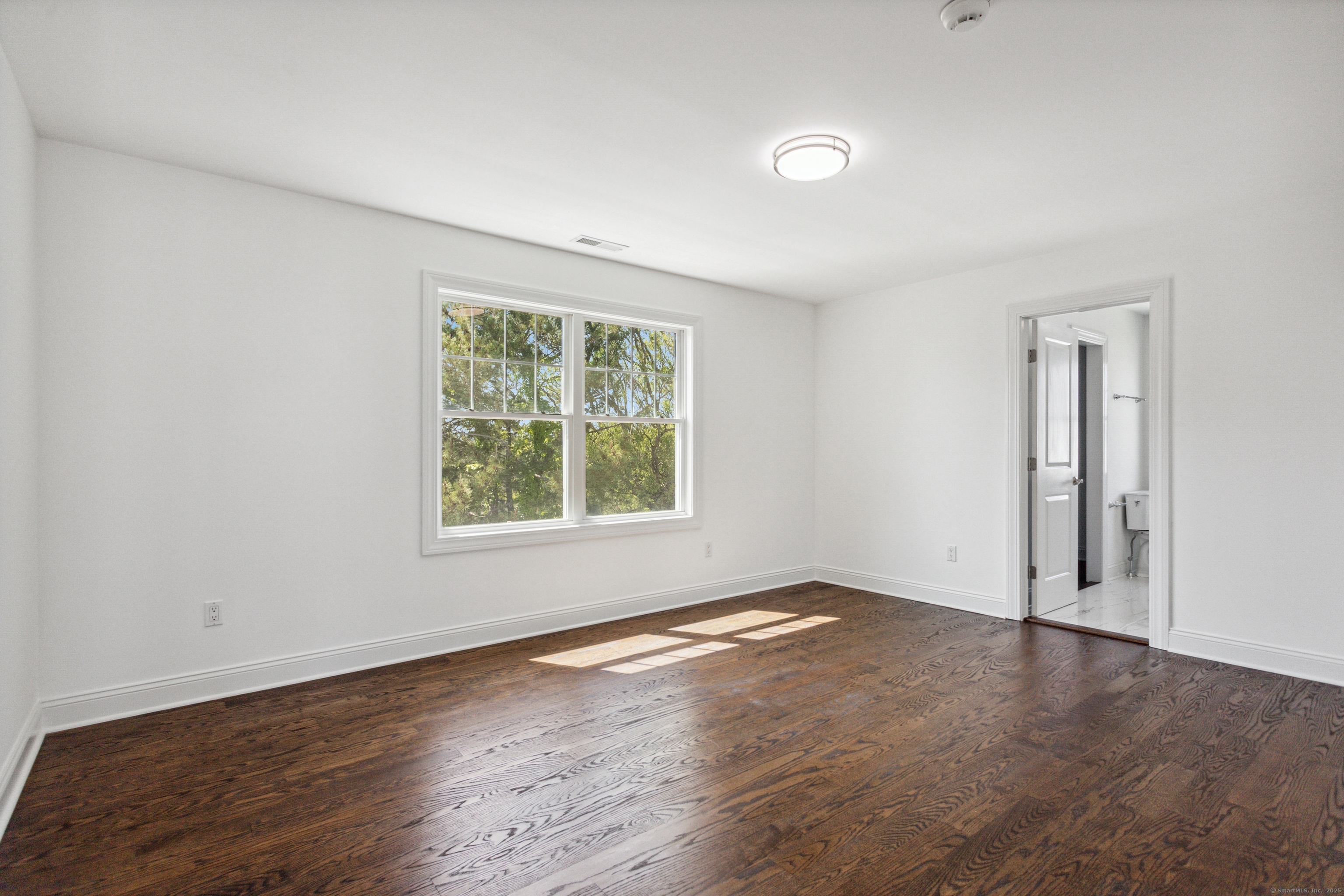 35 5th Avenue