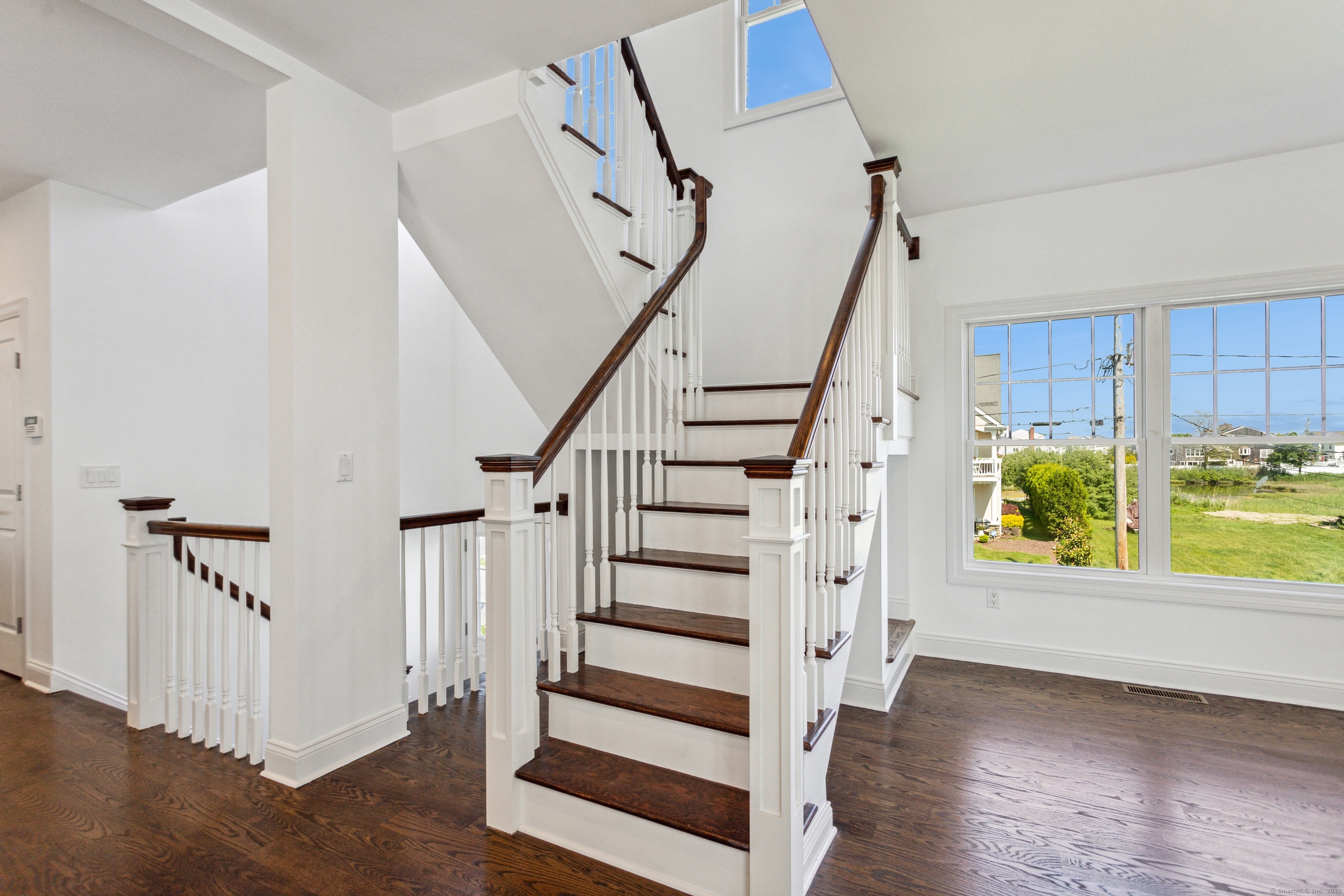 35 5th Avenue