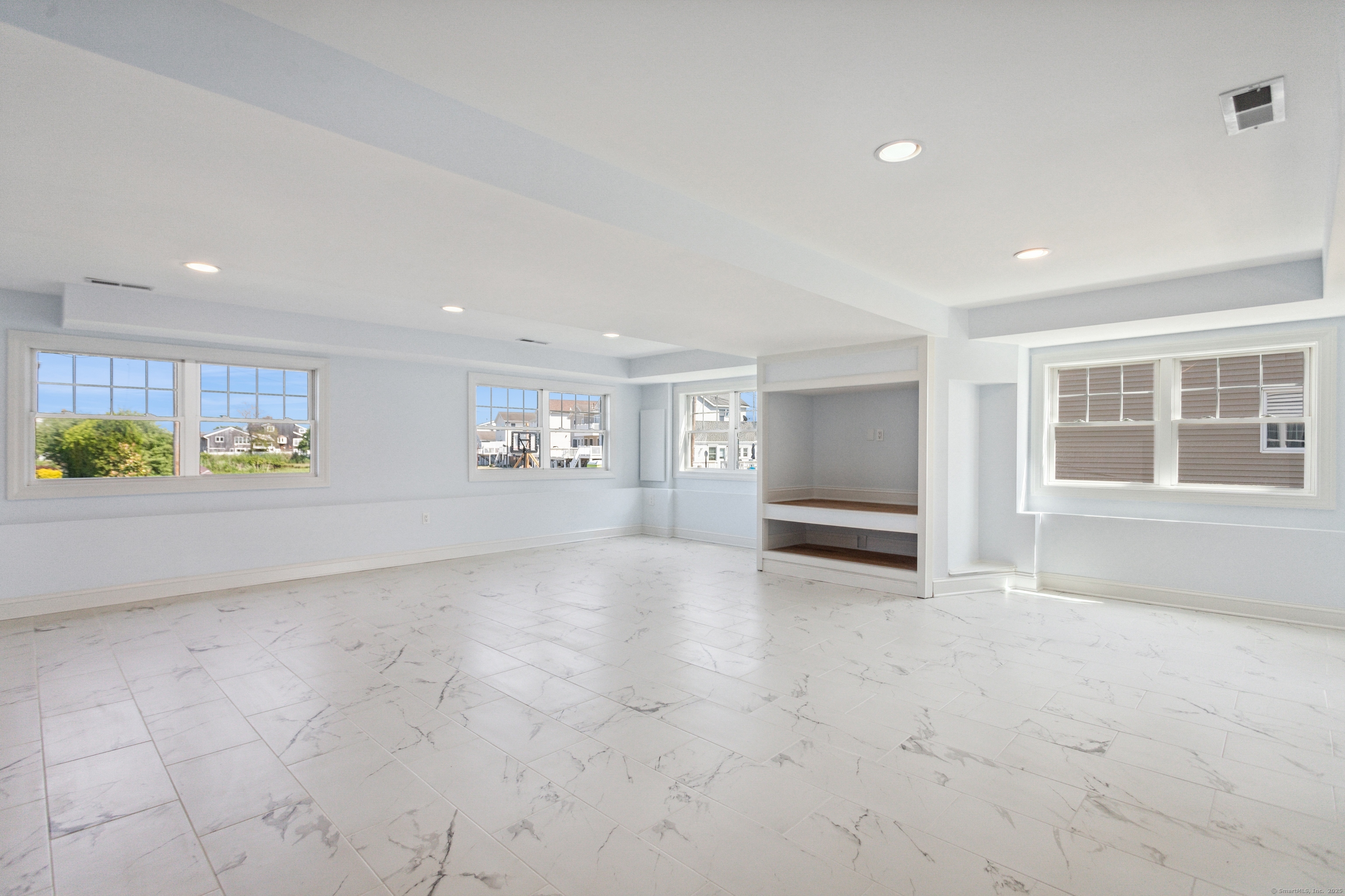 35 5th Avenue