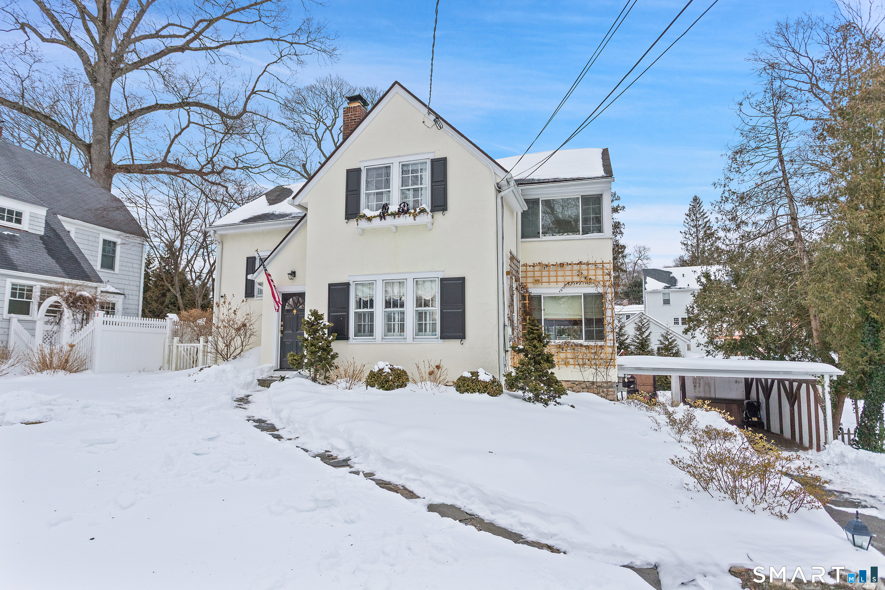 17 Sunnyside Avenue