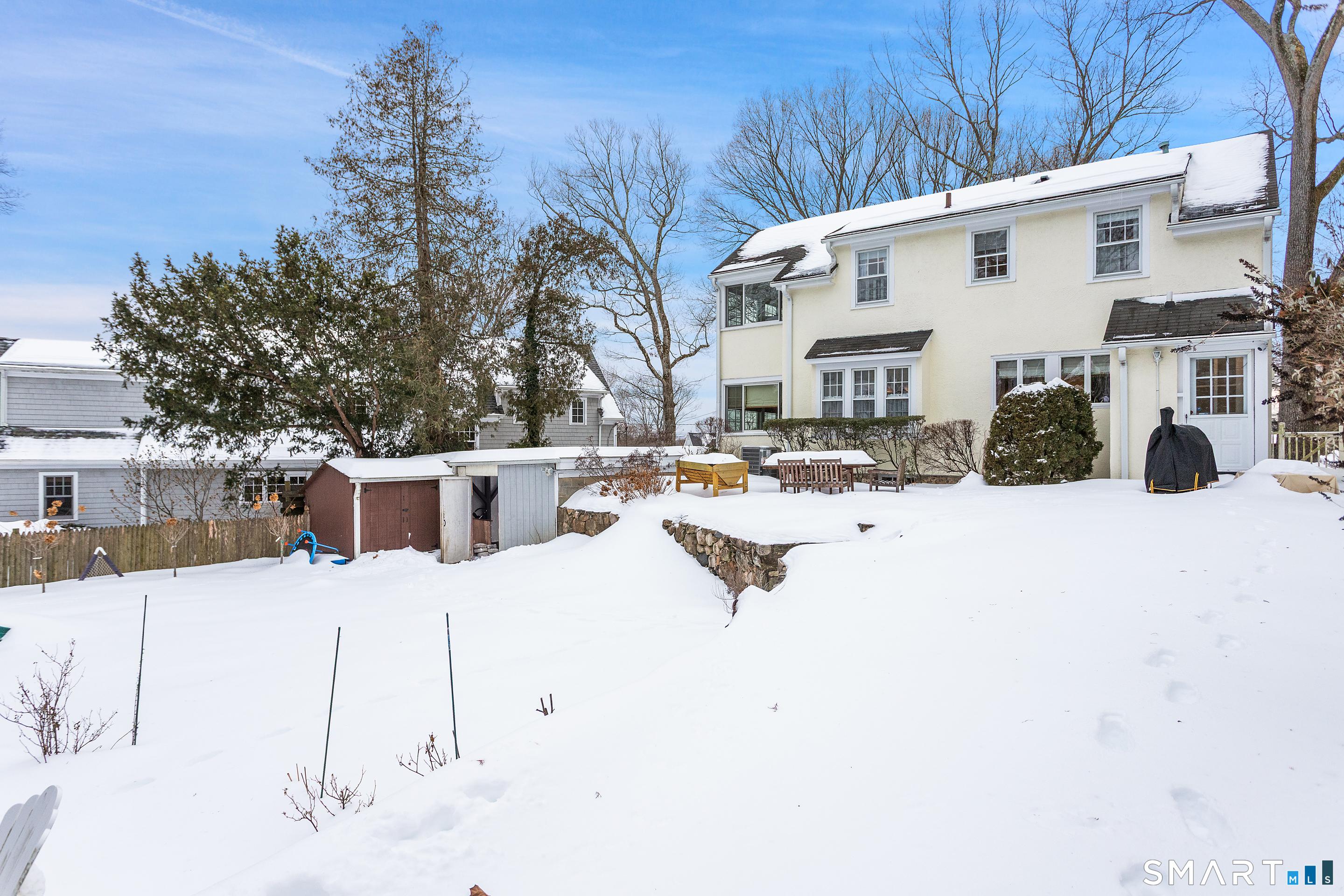 17 Sunnyside Avenue