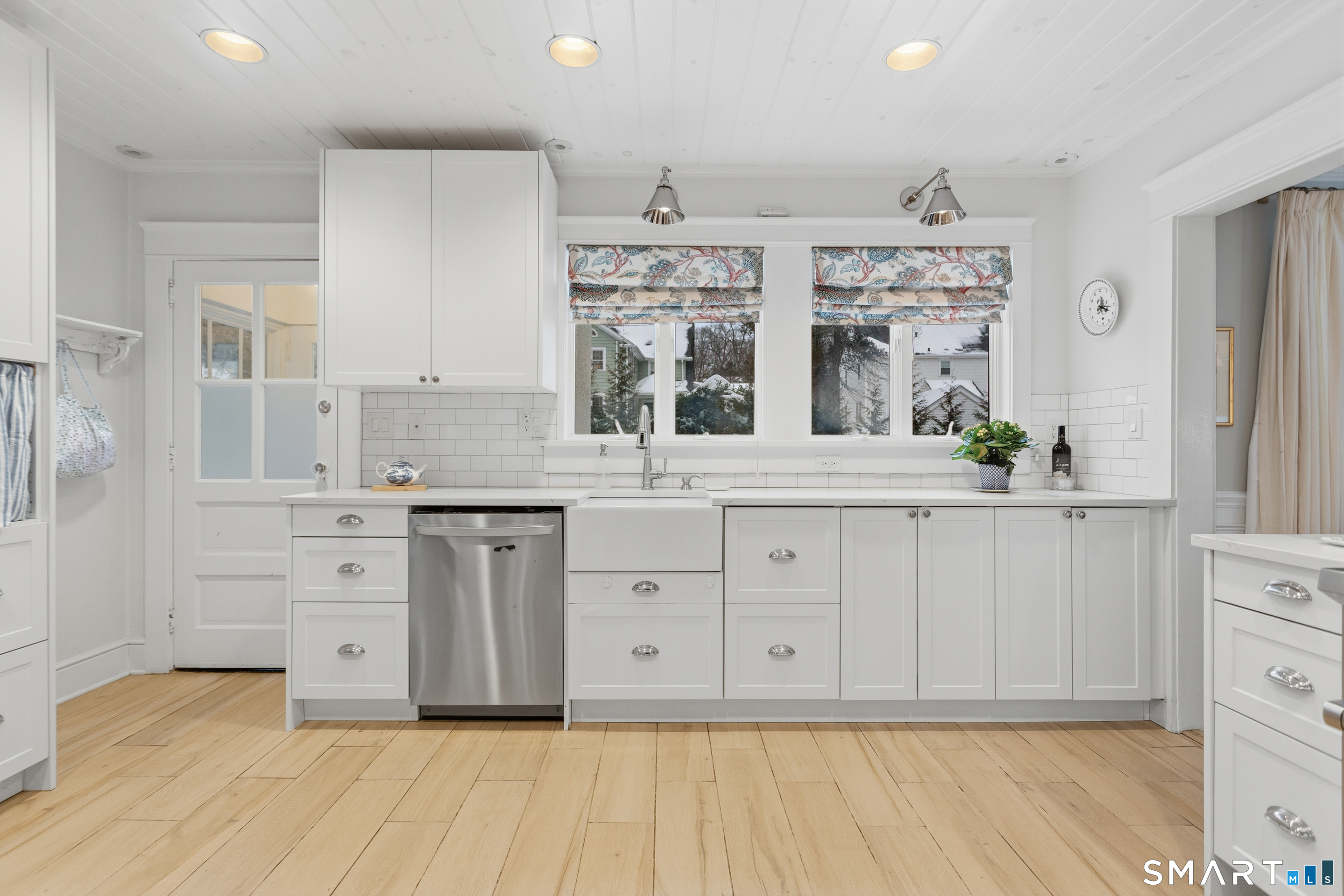 17 Sunnyside Avenue